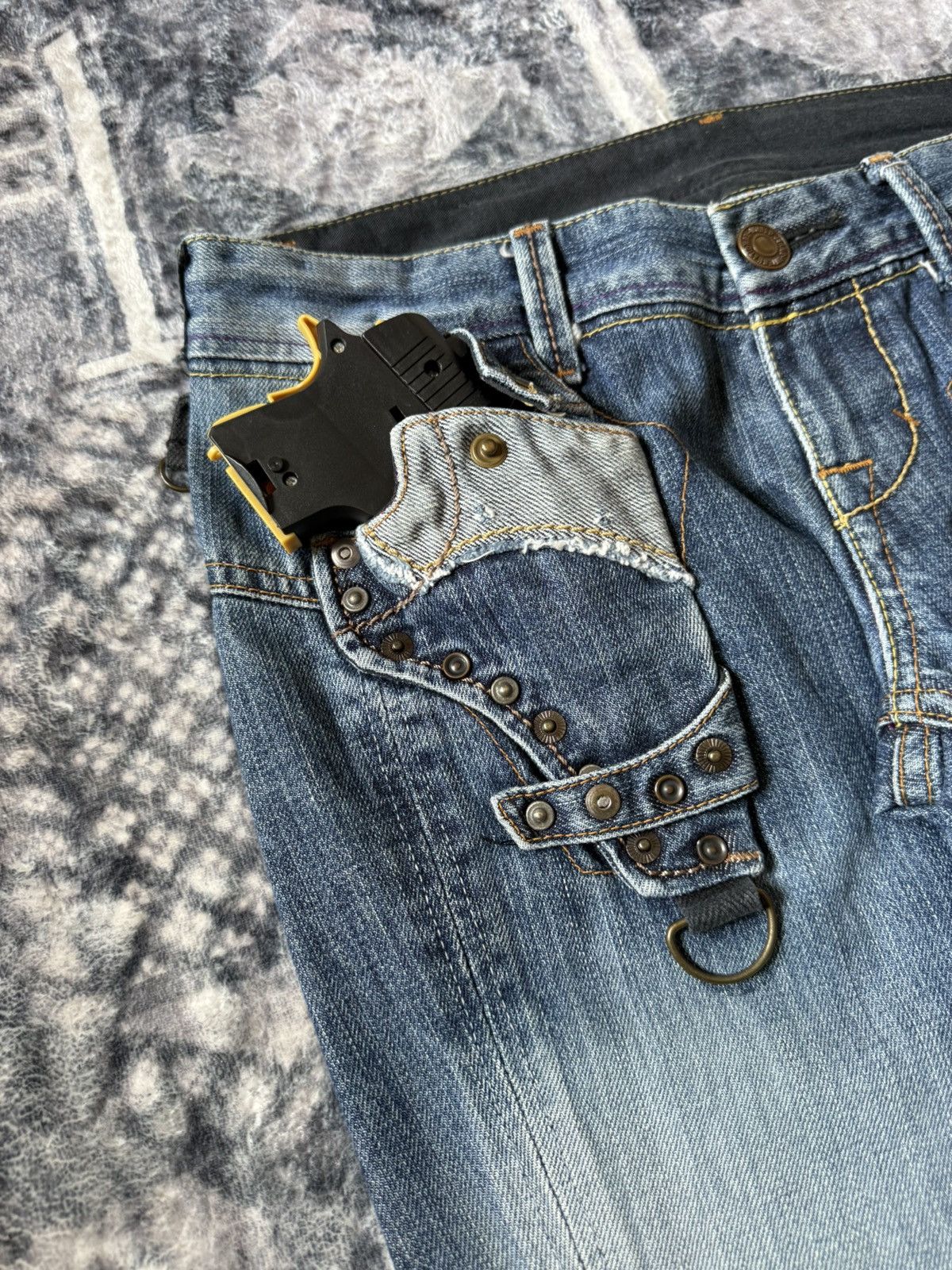 Hysteric Glamour × Japanese Brand Bartack Japan Asymmetrical Revolver Gun Pocket Jeans Size US 28 / EU 44 - 7 Thumbnail