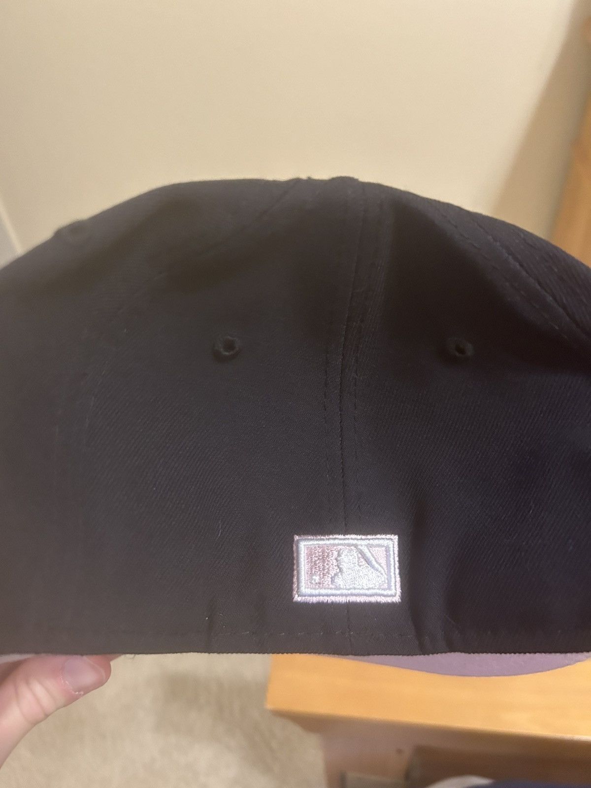 New Era Navy blue/pink Mariners 25th Anniversary New Era Fitted Hat Size ONE SIZE - 3 Thumbnail