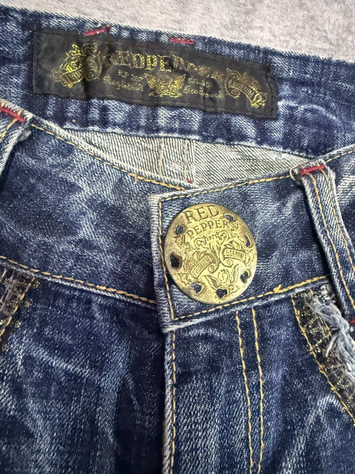 Japanese Brand × Vintage Red Pepper Japan Embellished Studded Shadow Wash Flare Jeans Size US 28 / EU 44 - 19 Thumbnail