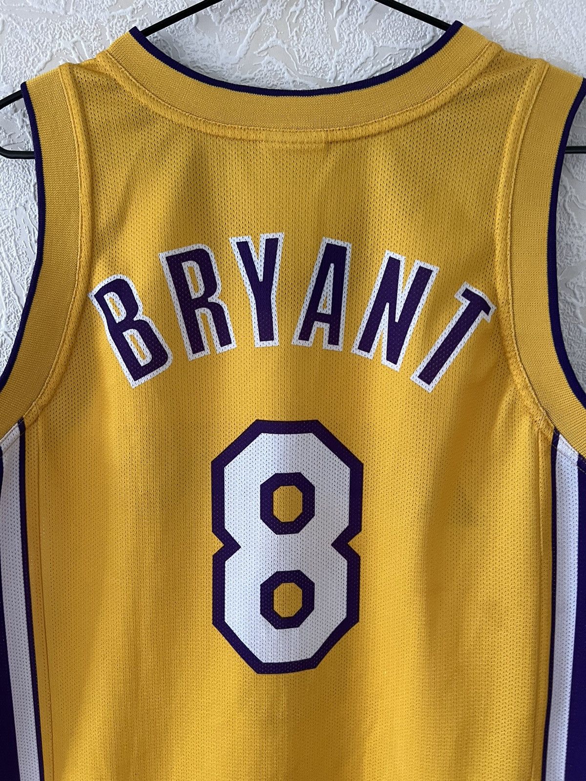 Champion × NBA LA Lakers 1996 Vintage Kobe Bryant #8 Champion NBA Jersey Size US S / EU 44-46 / 1 - 4 Thumbnail
