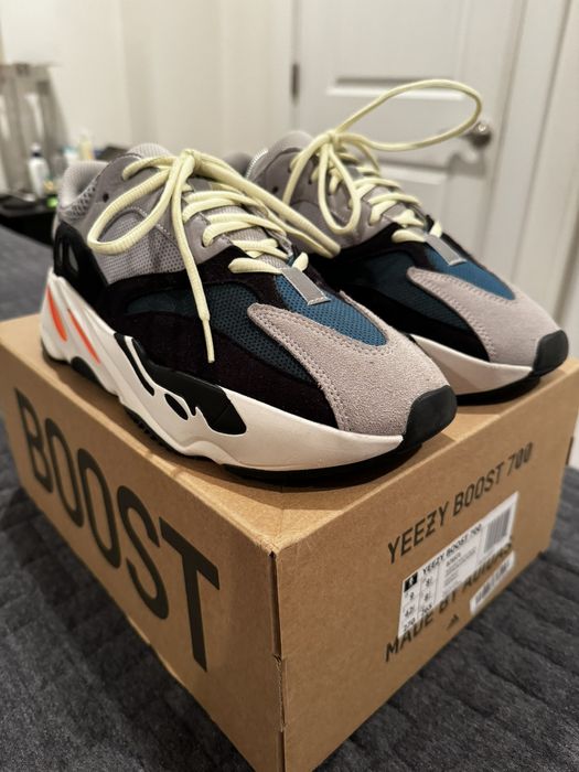 yeezy waverunner 750