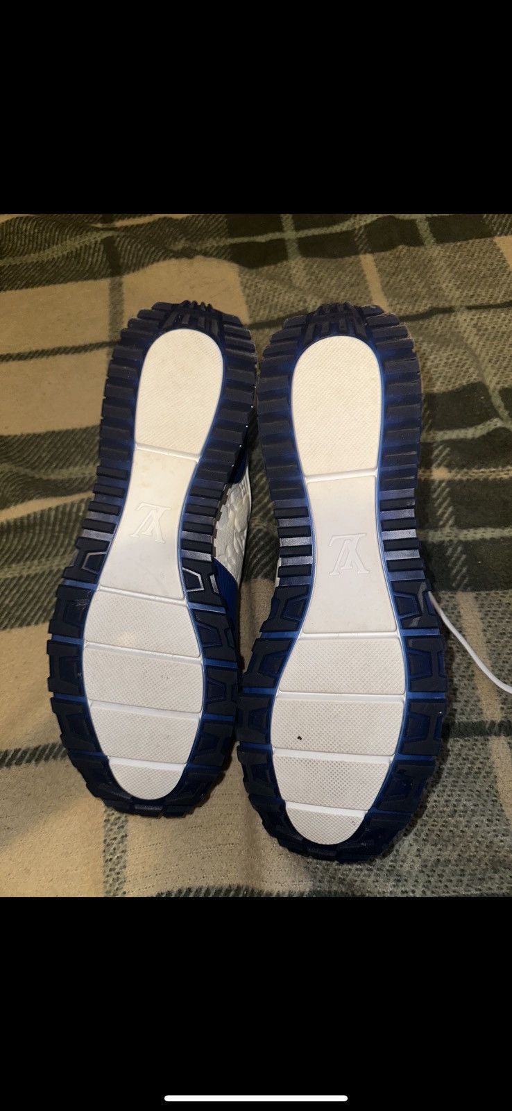 Louis Vuitton Louis Vuitton RUN AWAY Size US 10.5 / EU 43-44 - 13 Thumbnail