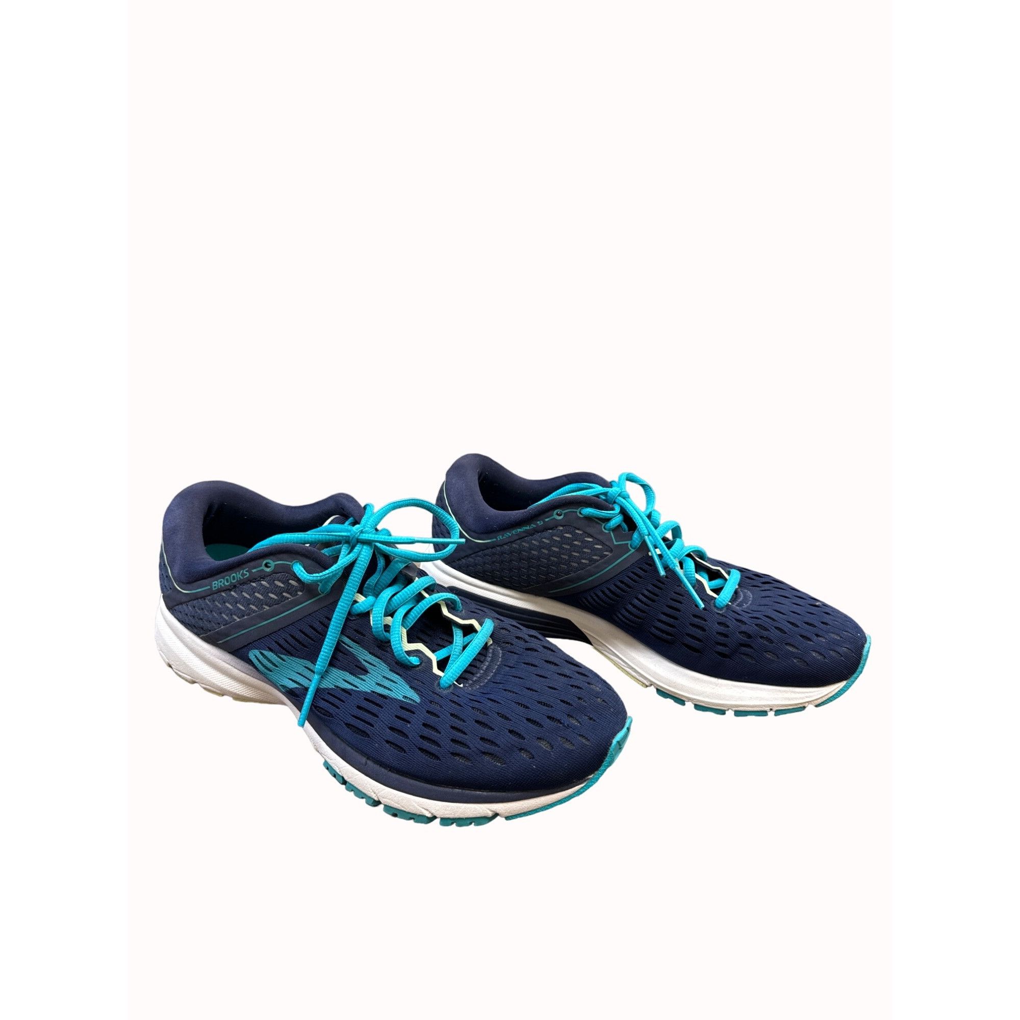 Brooks Brooks 7 Ravenna mens womens running sneakers shoes 9D SKU 6 Size US 9 / EU 42 - 1 Thumbnail