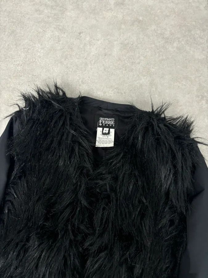 Gianfranco Ferre 2000s Gianfranco Ferre Black Nylon Detachable Sleeves Jacket Size M / US 6-8 / IT 42-44 - 4 Thumbnail