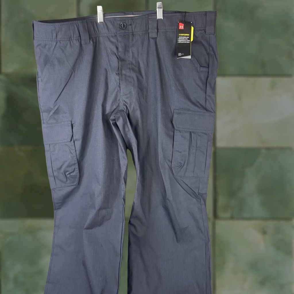 Under Armour Under Armour UA Storm Cargo Pants Mens 46x37 Navy Blue Water-Repellent Workwear Size US 30 / EU 46 - 1 Thumbnail