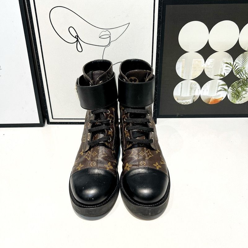 Louis Vuitton Louis Vuitton Brown Martin Ankle Boots 0079 Size US 8 / IT 38 - 1 Thumbnail