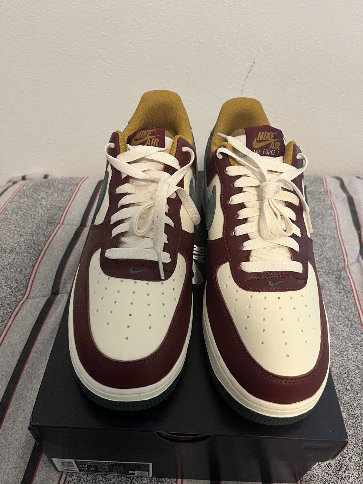 Nike Nike Air Force 1 ‘07 LV8 Size US 10 / EU 43 - 5 Thumbnail