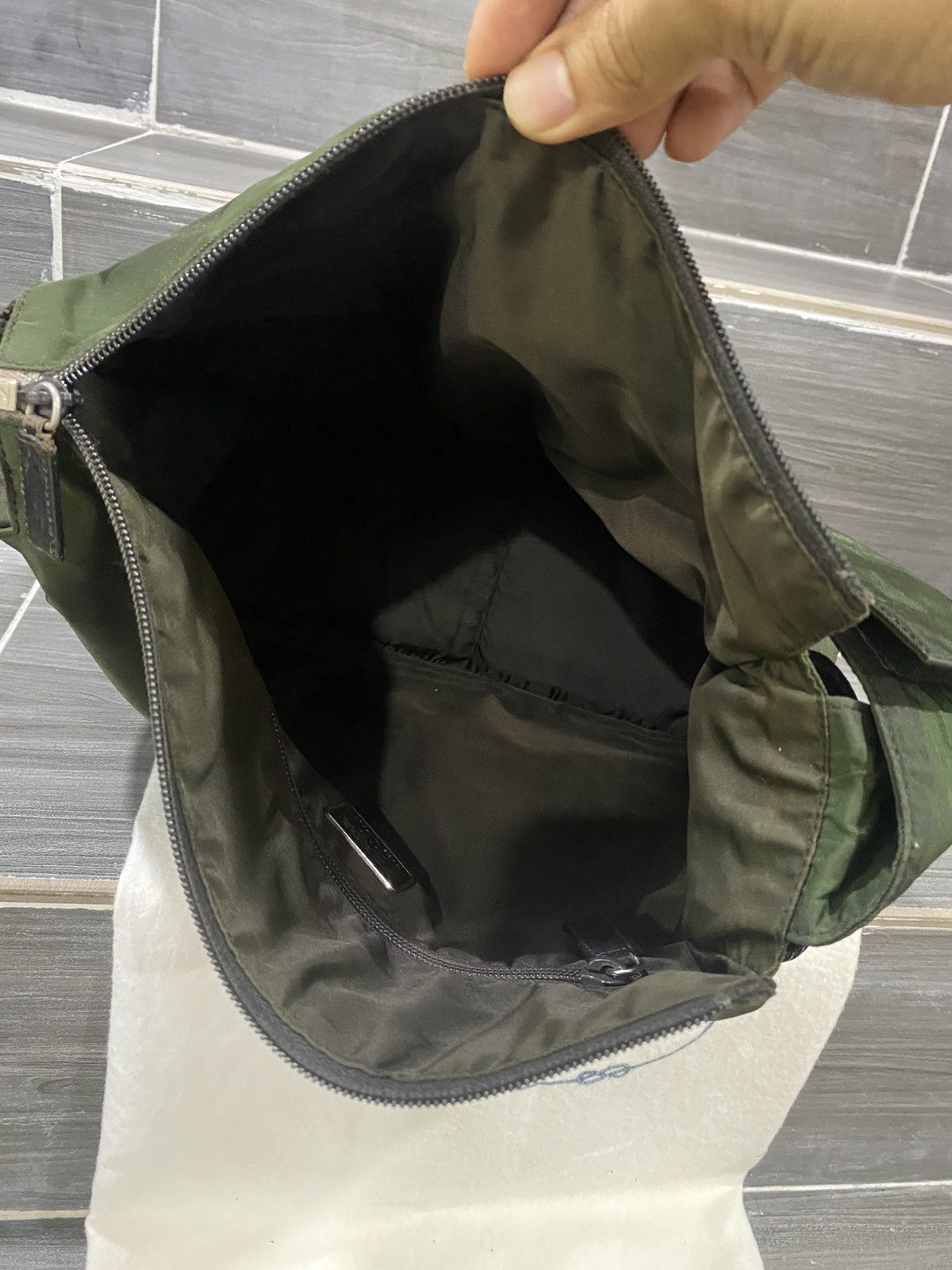 Prada Prada Tessuto Pocono Square Nylon Shoulder Bag Green Size ONE SIZE - 14 Thumbnail