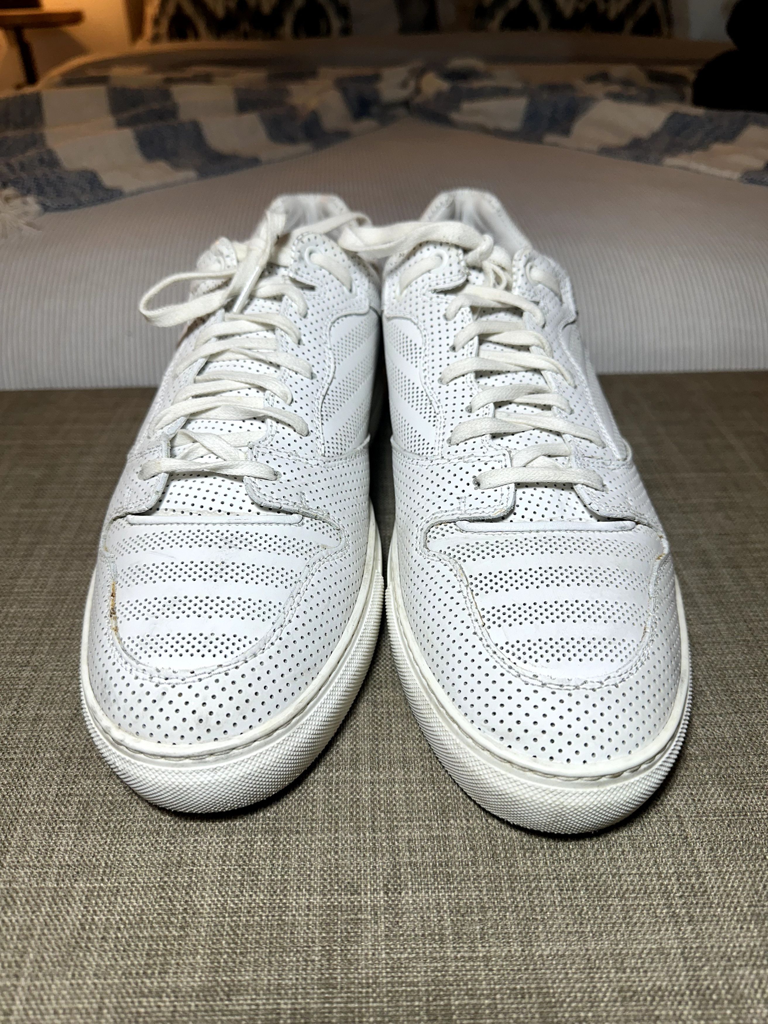 Balenciaga Balenciaga Perforated Leather Low Top Sneakers Size US 10 / EU 43 - 5 Thumbnail