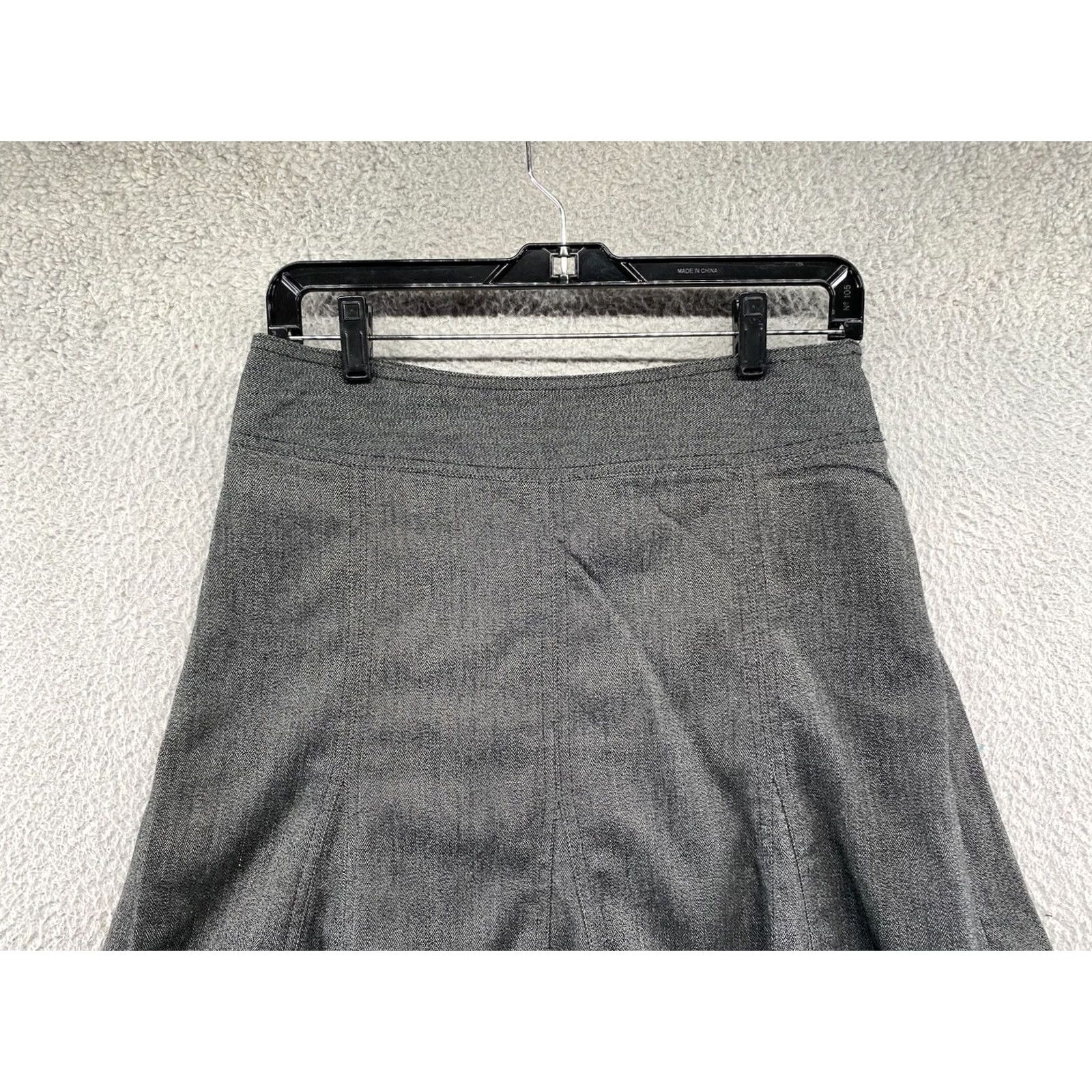 Vintage VINTAGE Darjoni Womens Gray Flared Knee Midi Skirt 6 Petite, Check, Polyester / Rayon / Elastane, Zip, Flat Front, Classic, All Seasons, 90s? Size 28" / US 6 / IT 42 - 3 Thumbnail
