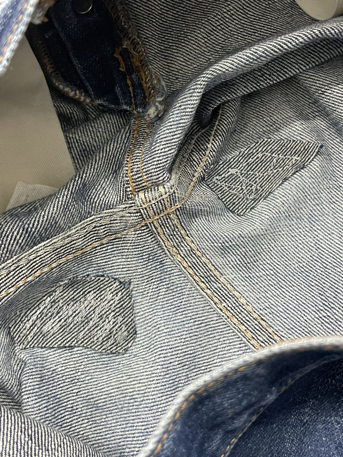 Levi's Vintage Levis 501xx Button Fly Distressed Repaired Size US 29 - 21 Thumbnail