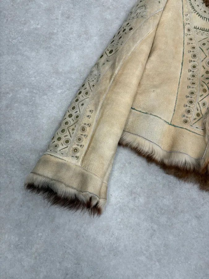 Roberto Cavalli 2000s Roberto Cavalli Ornament Fur Sherling Beige Jacket Size US S / EU 44-46 / 1 - 8 Thumbnail