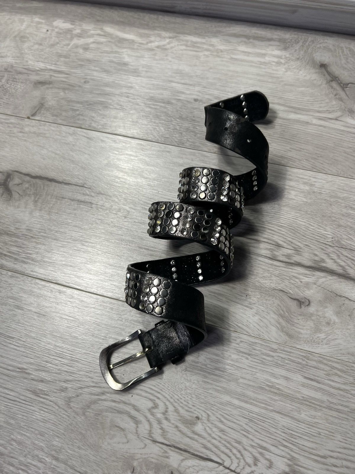 Vintage Vintage Avant Garde Studded Leather Belt Y2K Style Size ONE SIZE - 2 Thumbnail