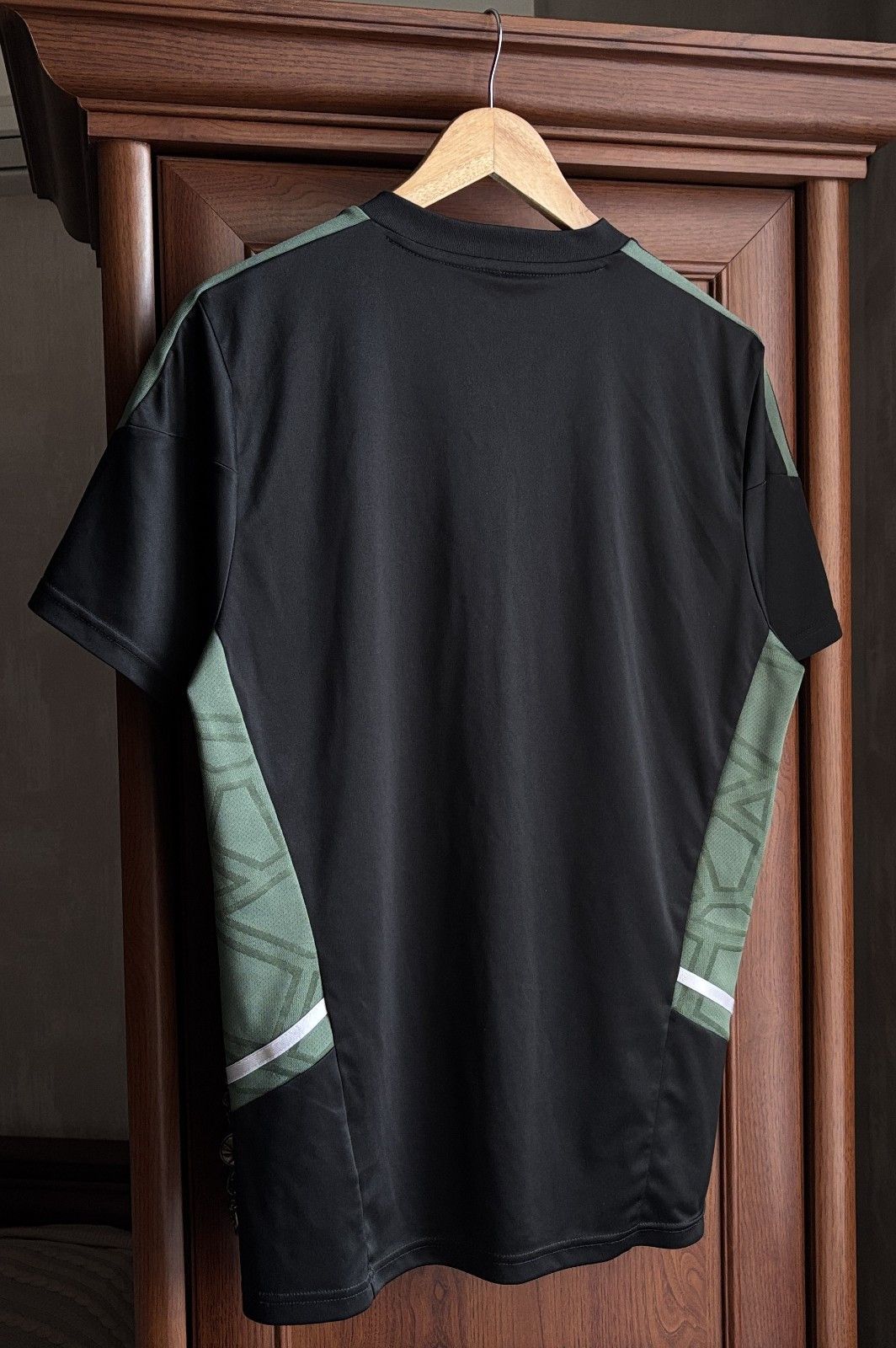 Adidas Adidas Celtic 2022 2023 Training Shirt Jersey Soccer Size US M / EU 48-50 / 2 - 10 Thumbnail