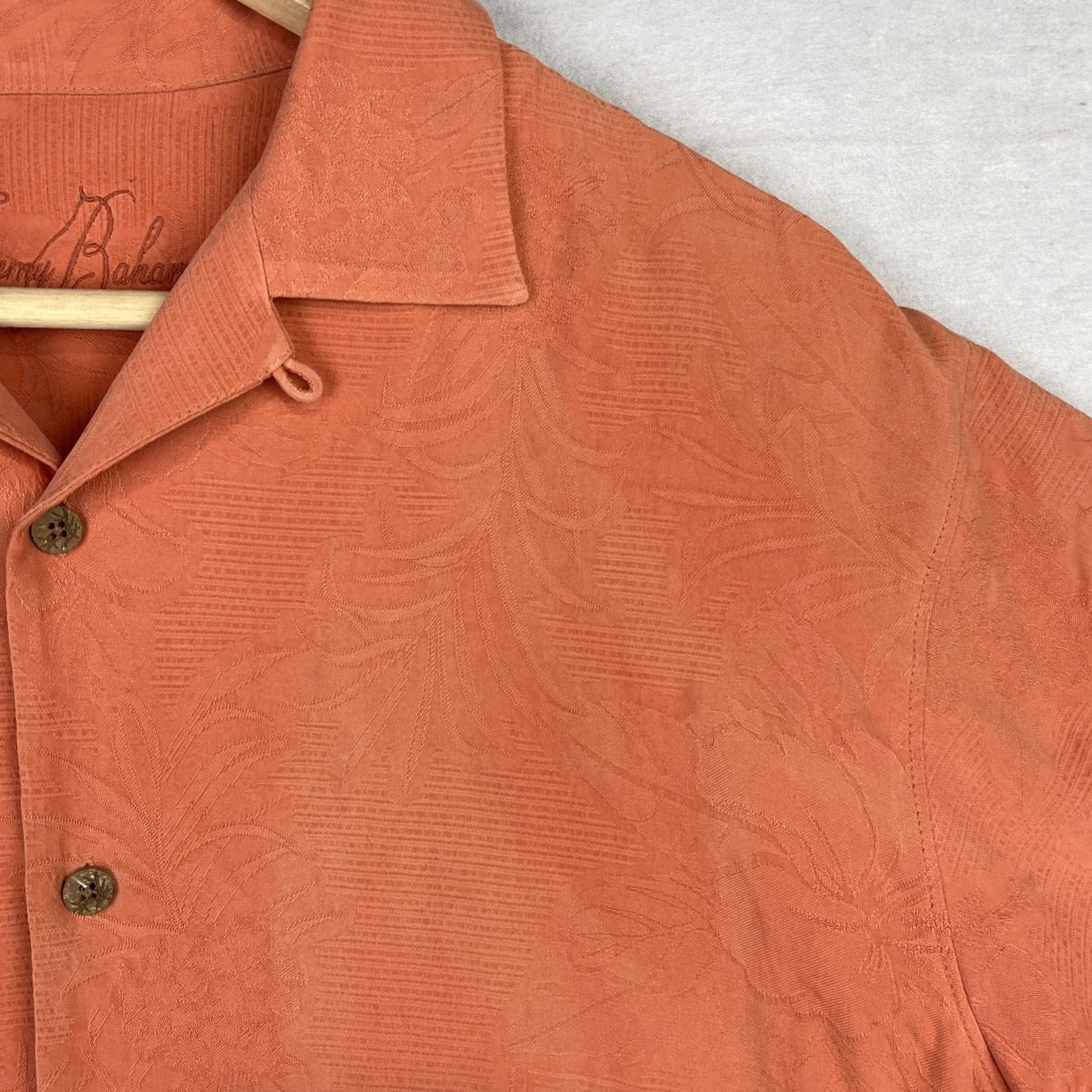 Tommy Bahama Tommy Bahama Shirt Mens Small Orange Paradise in Every Puff Camp Beach Silk Shirt Size US S / EU 44-46 / 1 - 6 Thumbnail