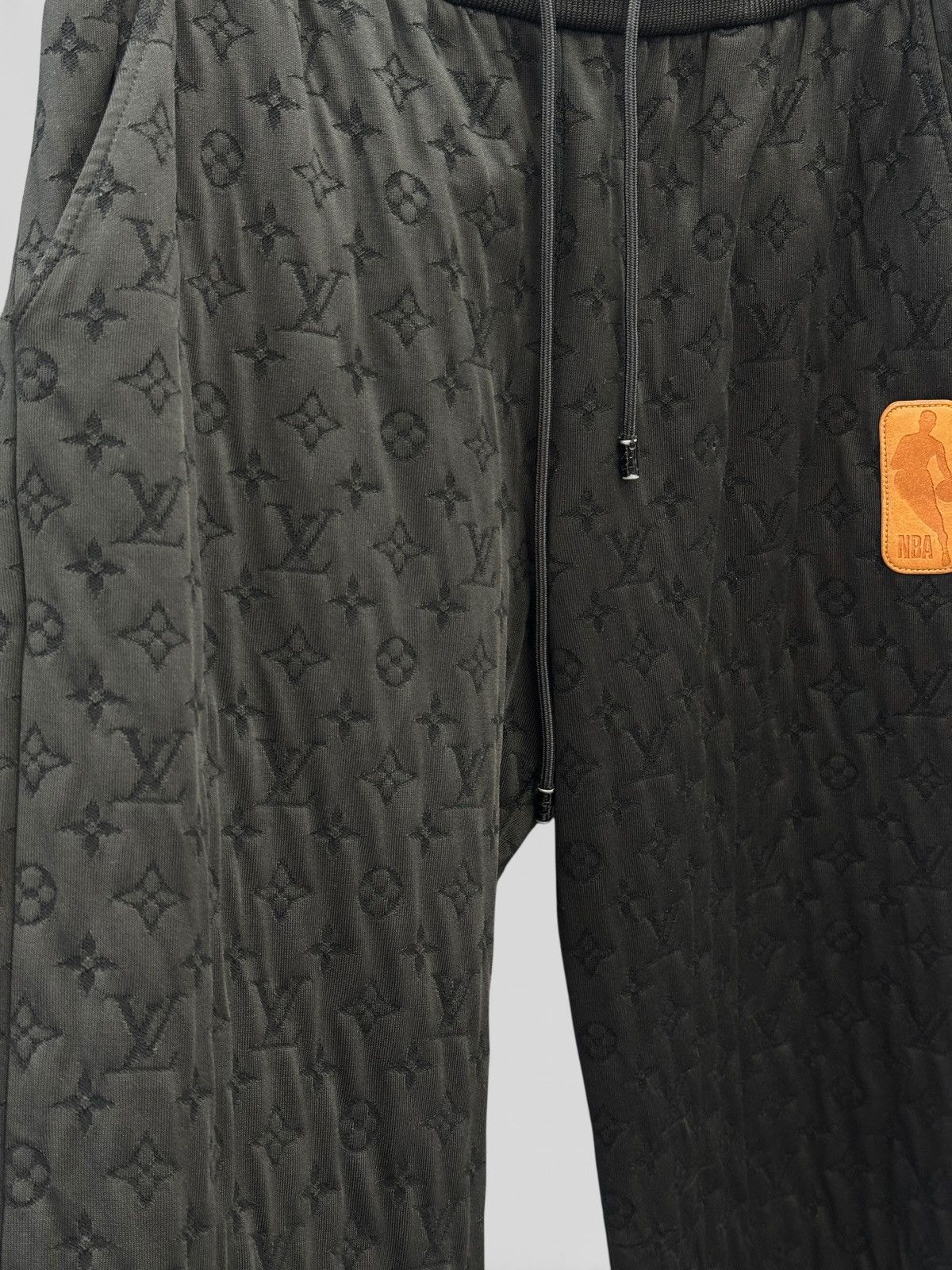 Louis Vuitton Louis Vuitton NBA Black Monogram Trackpants Size US 32 / EU 48 - 3 Thumbnail