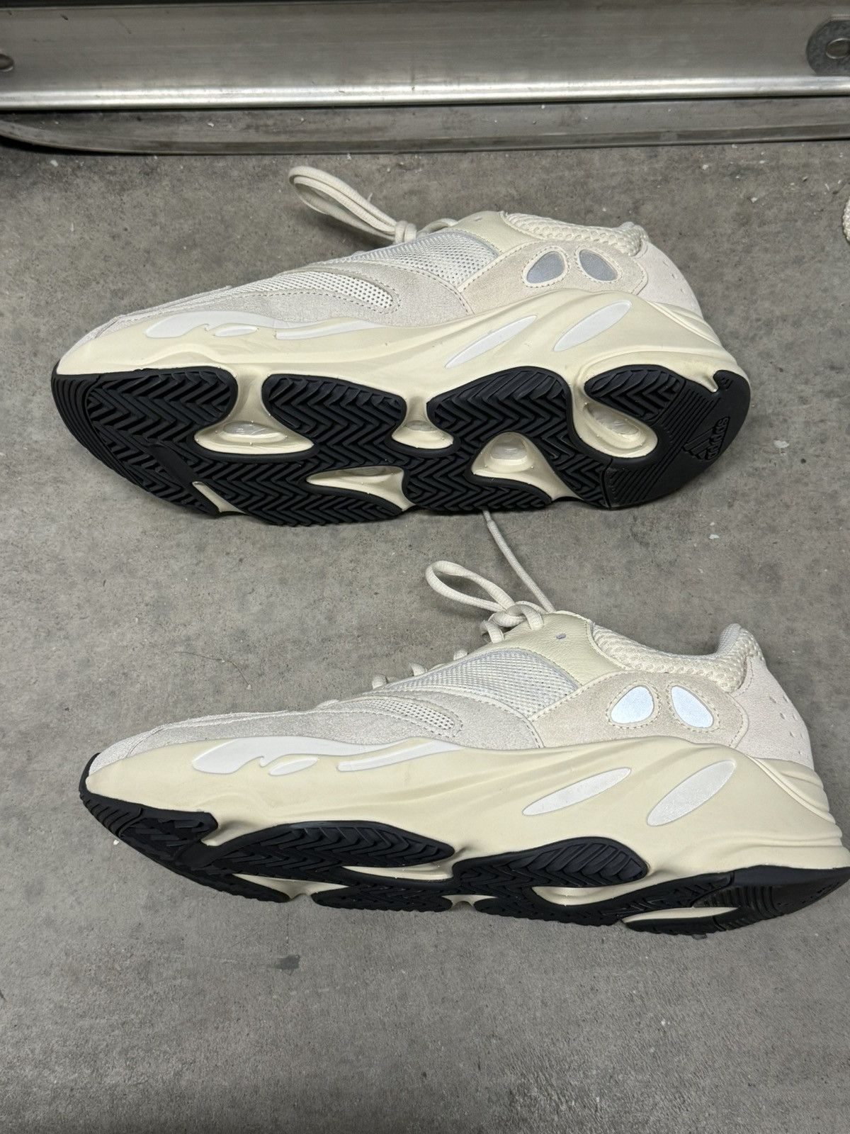 Adidas Adidas Yeezy 700 Analog Grailed