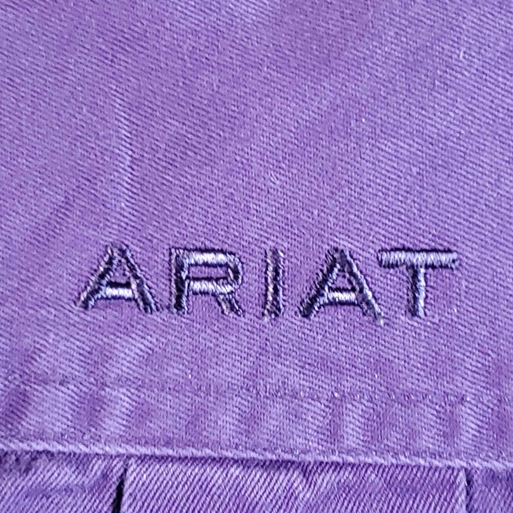 Ariat Ariat Mens Long Sleeve Button Down Shirt M Purple Plaid Button-Up Collared Shirt Size US M / EU 48-50 / 2 - 5 Thumbnail