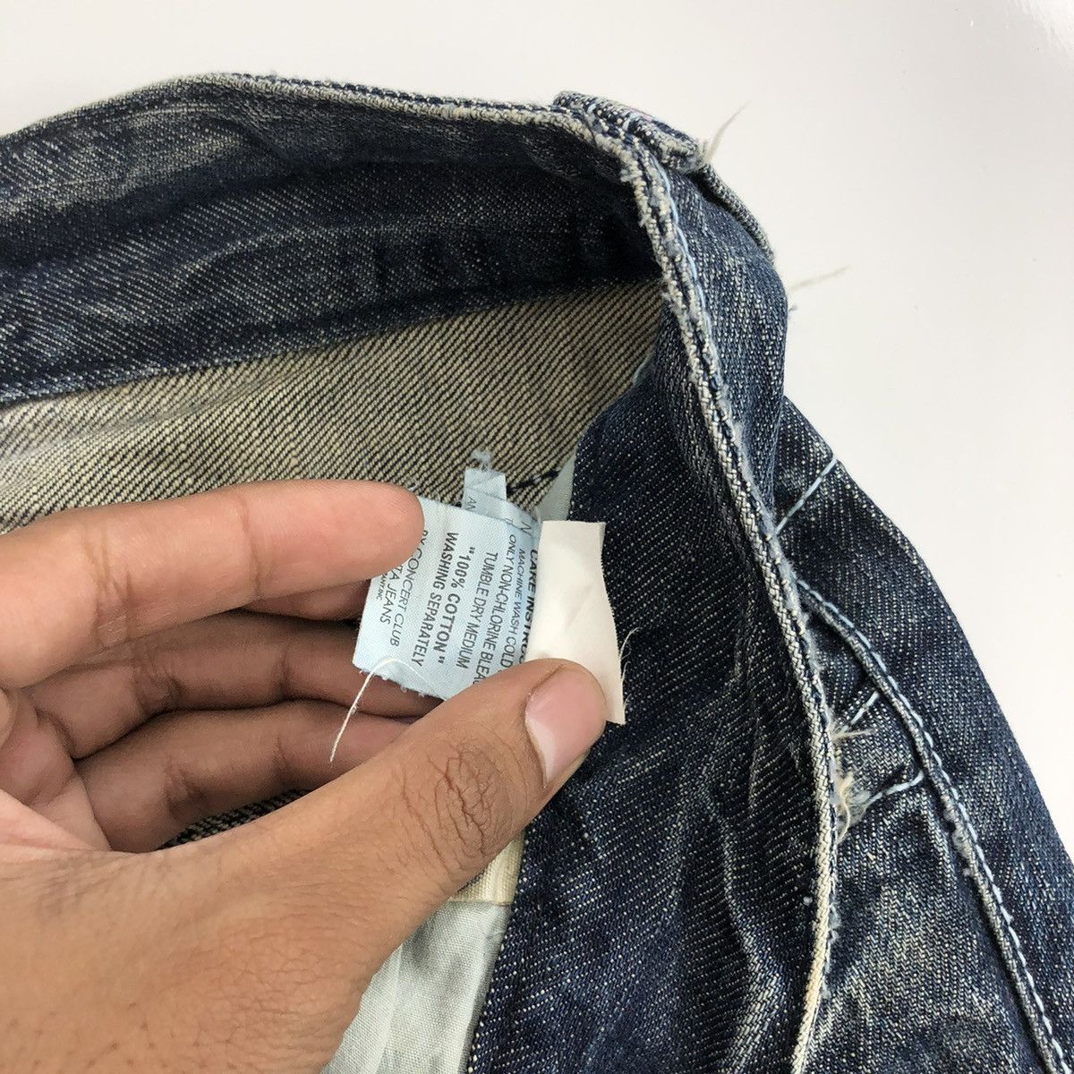 If Six Was Nine × Le Grande Bleu (L.G.B.) × Vintage Vintage Lolita Exotic Flared Jeans Distressed Faded Denim Size US 27 - 11 Thumbnail