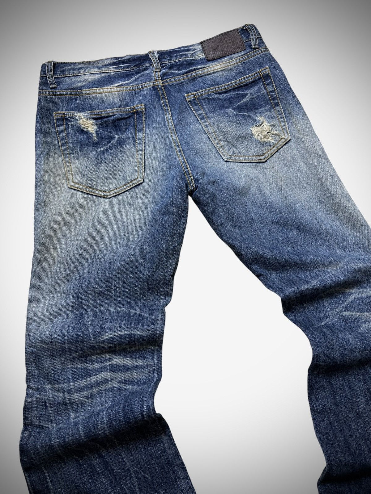 GOA 2000’s G.O.A - Distressed Flared Jeans Size US 31 - 8 Thumbnail