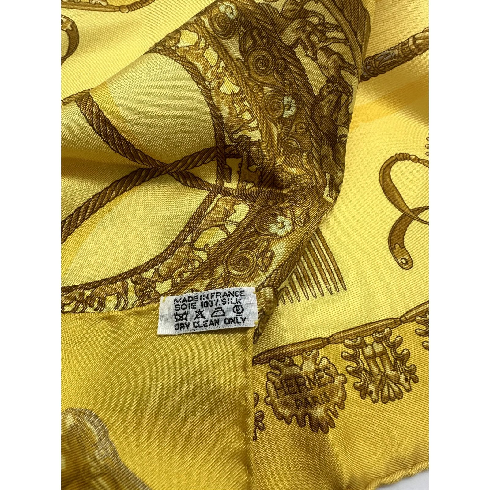 Hermes HERMES LES CAVALIERS D'OR 100% Silk Square 45 (RARE) Size ONE SIZE - 7 Thumbnail