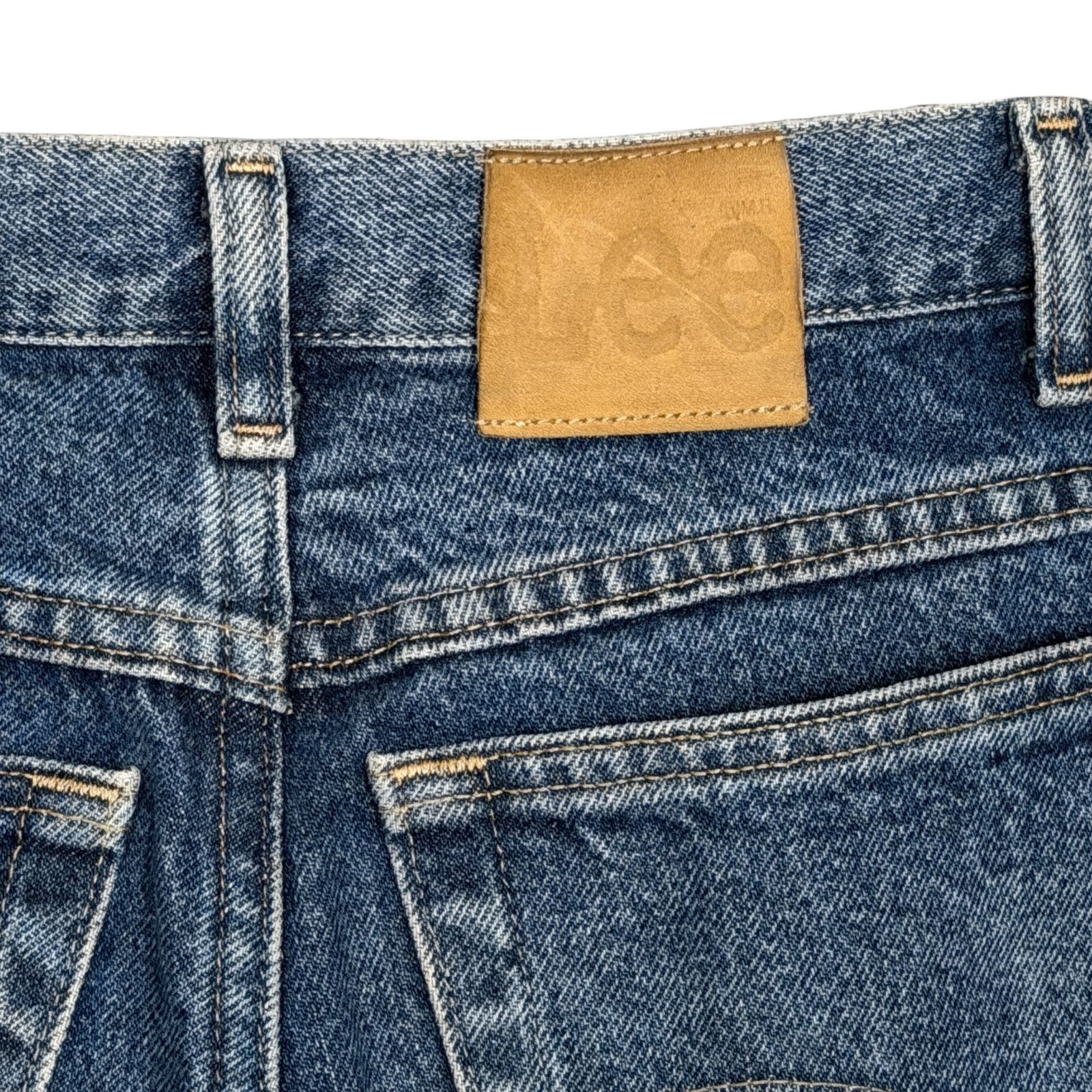 Lee Vintage 90s Lee Men's 32x32* Hemmed Straight Leg Blue Jeans Size US 32 / EU 48 - 8 Thumbnail