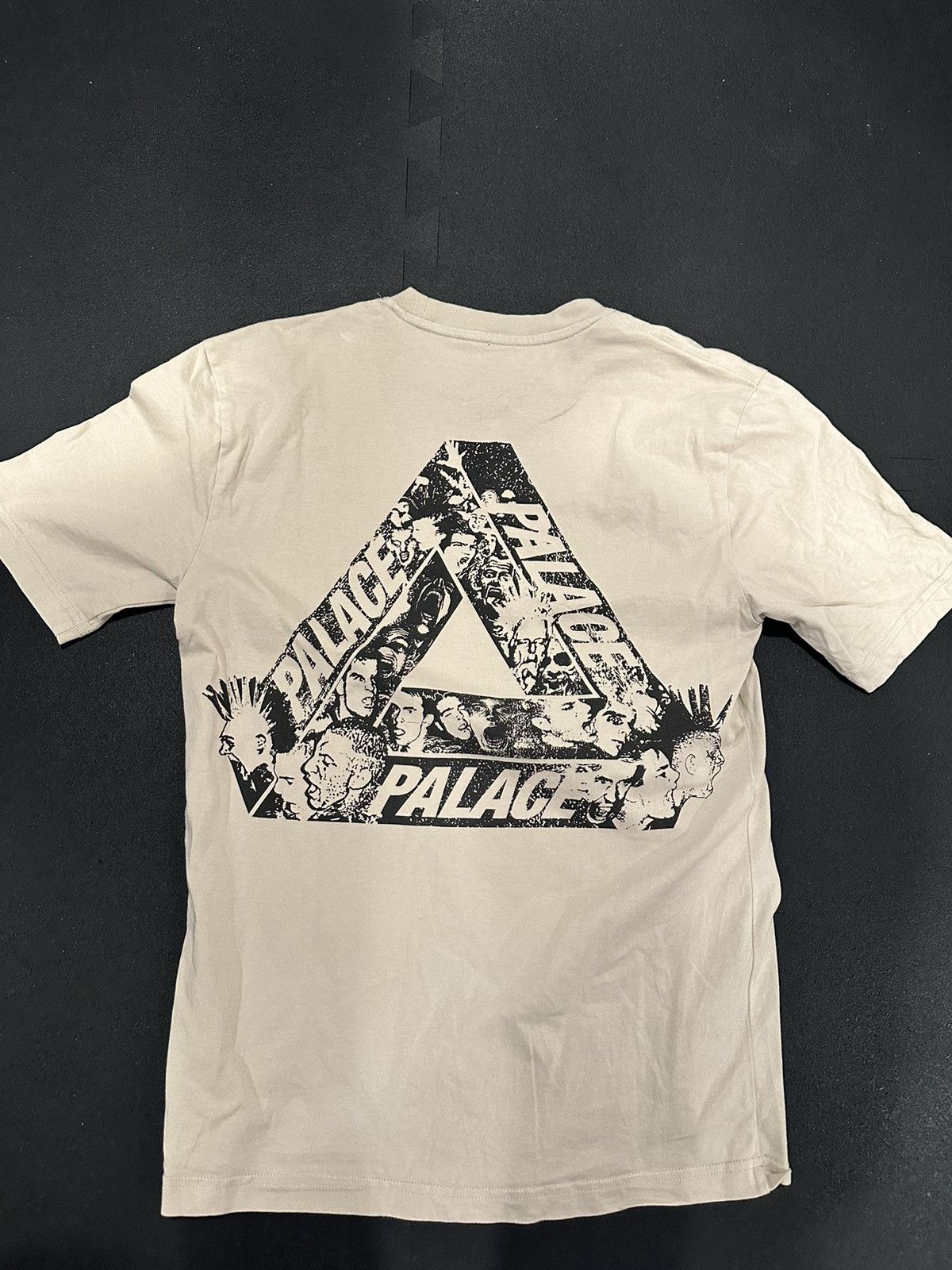 Palace Palace tri-head tee Size US S / EU 44-46 / 1 - 3 Thumbnail