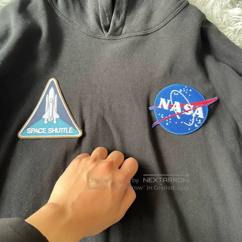 Balenciaga Balenciaga Patchwork Embroidered Hoodie Sweatshirt Size US XXS / EU 40 - 3 Thumbnail