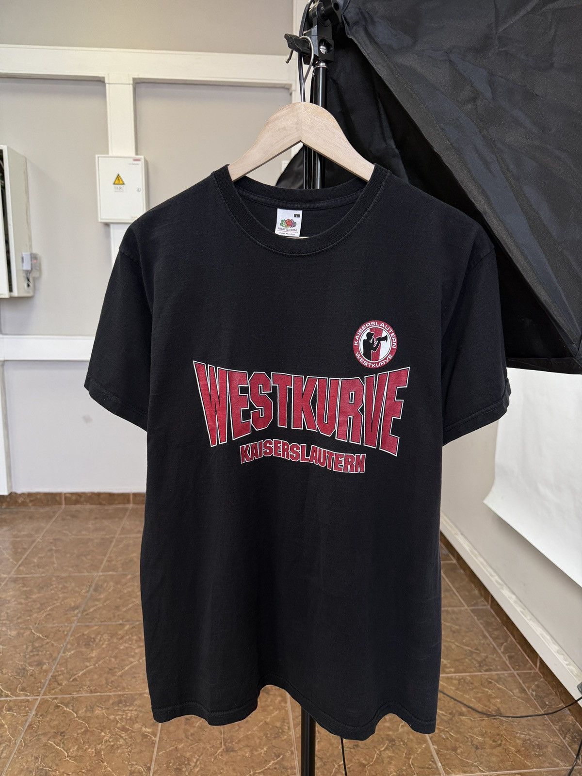 Fruit Of The Loom 🇩🇪👹 Vintage Y2K Kaiserslautern Westkurve Ultras T-Shirt Rare Size US L / EU 52-54 / 3 - 2 Thumbnail