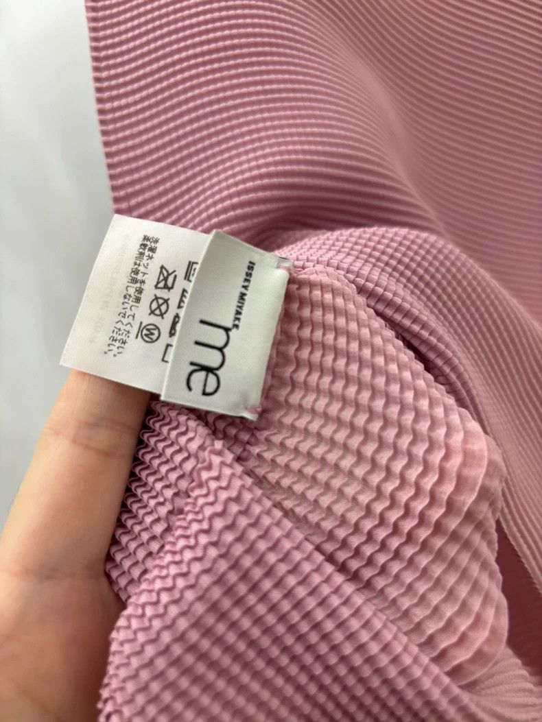 Issey Miyake issey miyake size:one size Pink high-neck short-sleeved sh Size XXS / US 00 / IT 34 - 4 Thumbnail