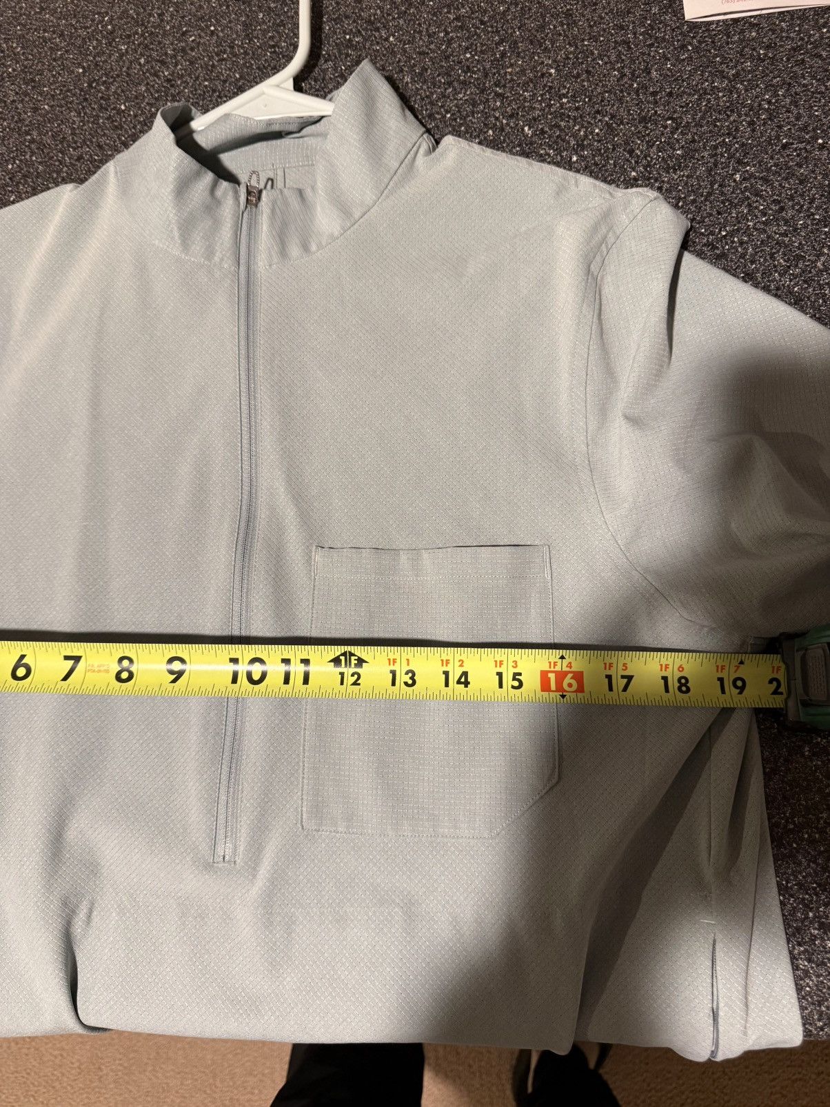 Lululemon Lululemon Woven-Air 1/2 Zip Sz medium Size US M / EU 48-50 / 2 - 6 Thumbnail