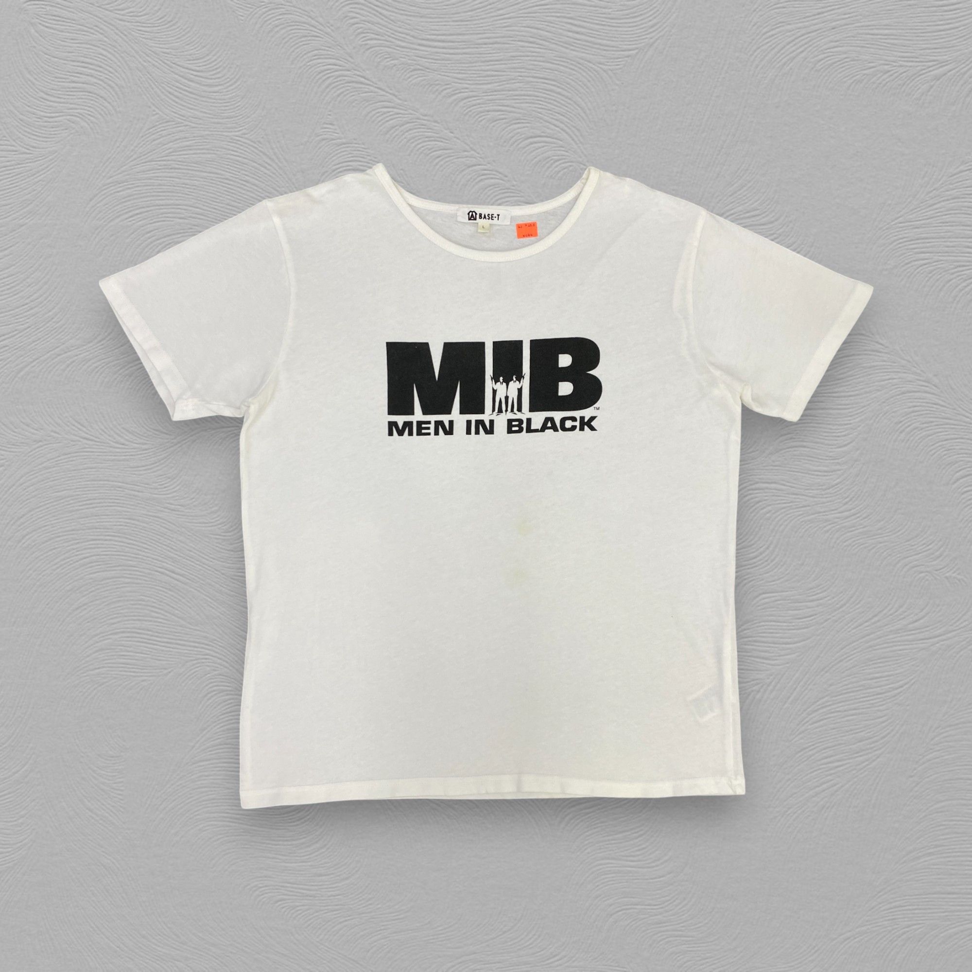 Vintage Vintage MIB Men In Black Tshirt - K086 Size US M / EU 48-50 / 2 - 1 Thumbnail