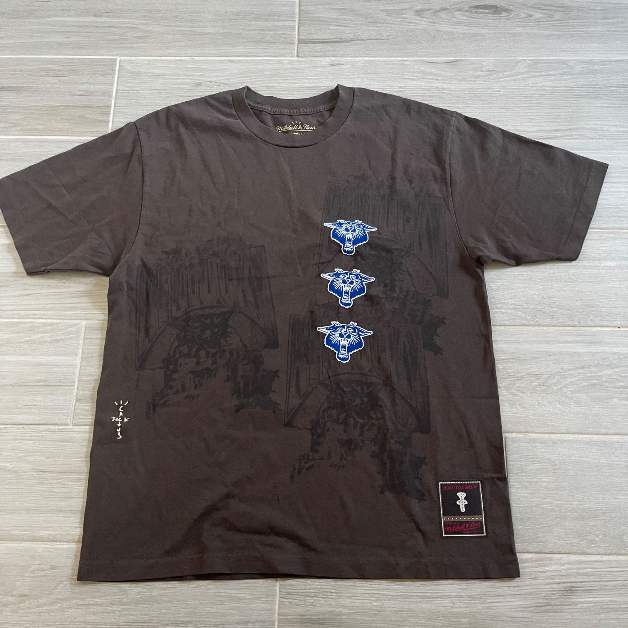 Mitchell & Ness × Travis Scott CACTUS JACK TRAVIS SCOTT x MITCHELL & NESS KENTUCKY TEE 2XL Size US XXL / EU 58 / 5 - 1 Thumbnail