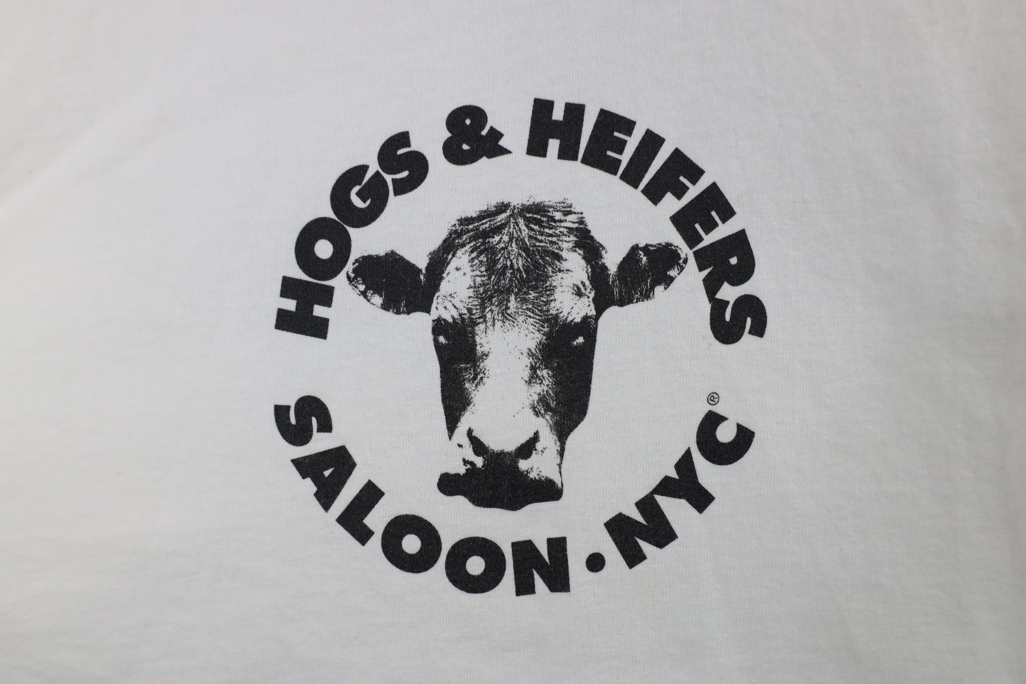 Vintage Vintage Y2K 2001 Hogs & Heifer Saloon New York City T-Shirt Size US L / EU 52-54 / 3 - 4 Thumbnail