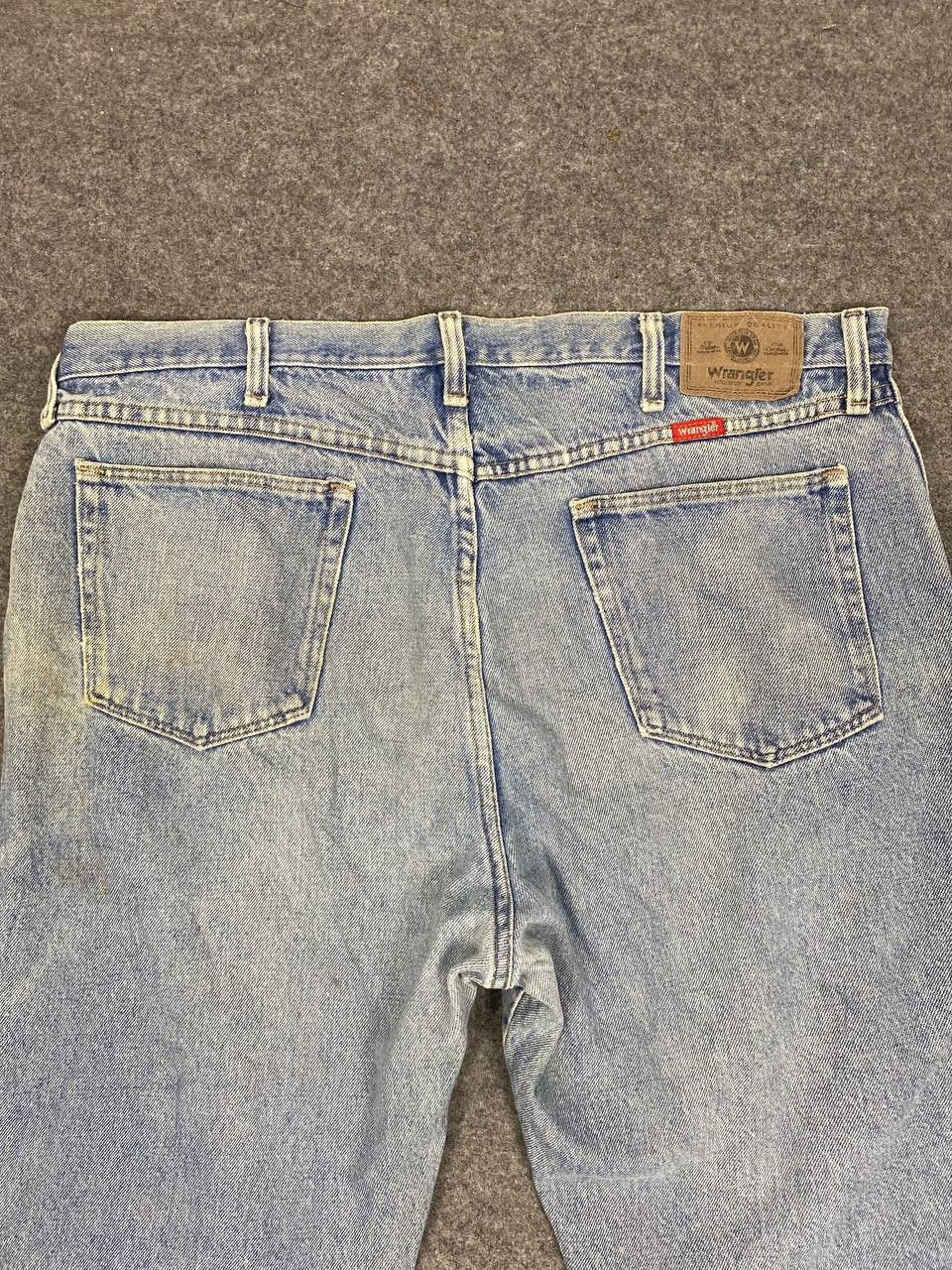 Wrangler vintage wrangler relaxed fit distressed denim Size US 40 / EU 56 - 3 Thumbnail