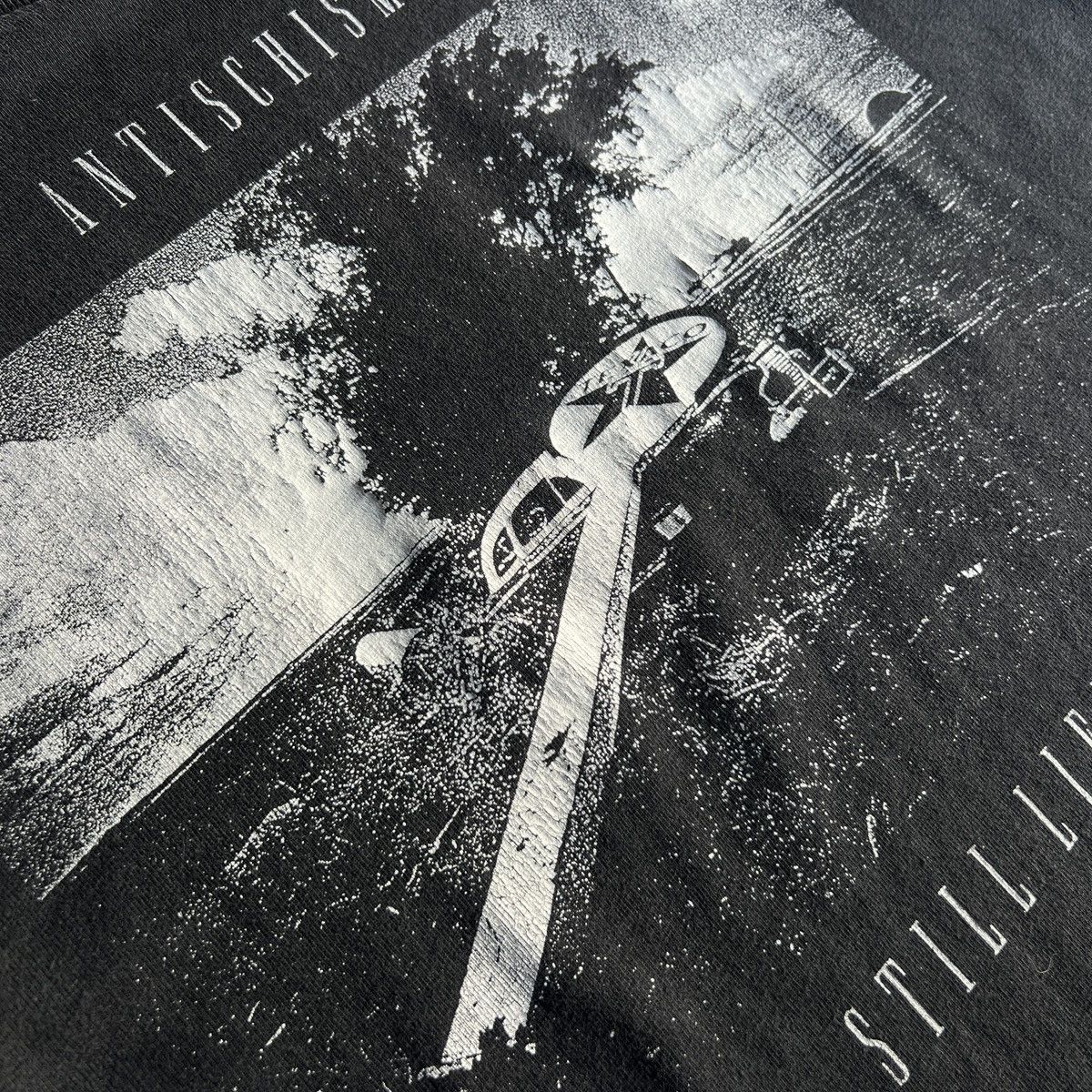 Vintage Rare 2000’s Antischism Punk Tee Size US S / EU 44-46 / 1 - 3 Thumbnail