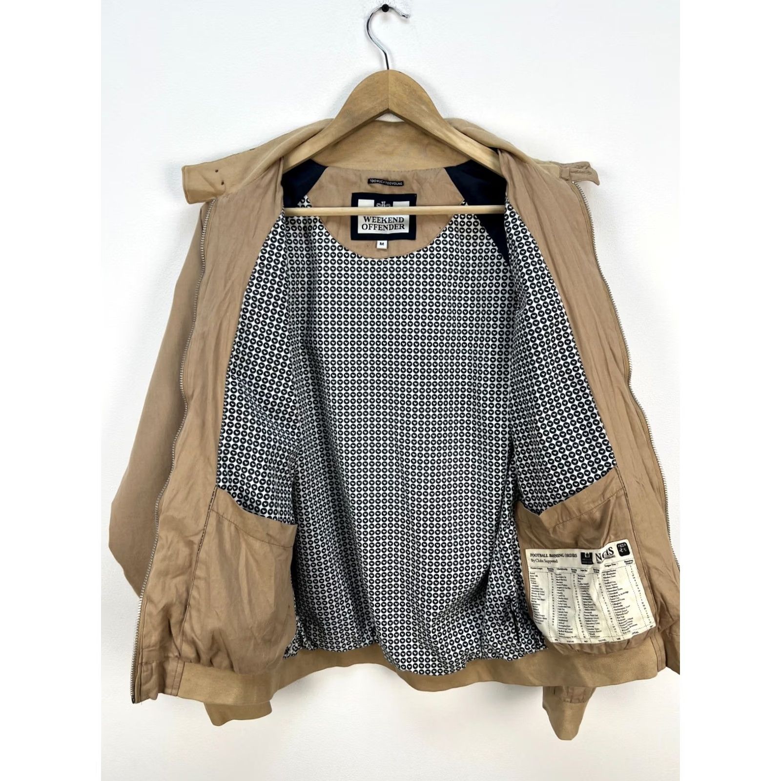 Weekend Offender Weekend Offender Jacket Mens M Beige Cotton Zip Stand-Up Collar 90s Casual Logo Zipper Reg Fit Spring Style Shirt? Size US M / EU 48-50 / 2 - 4 Thumbnail