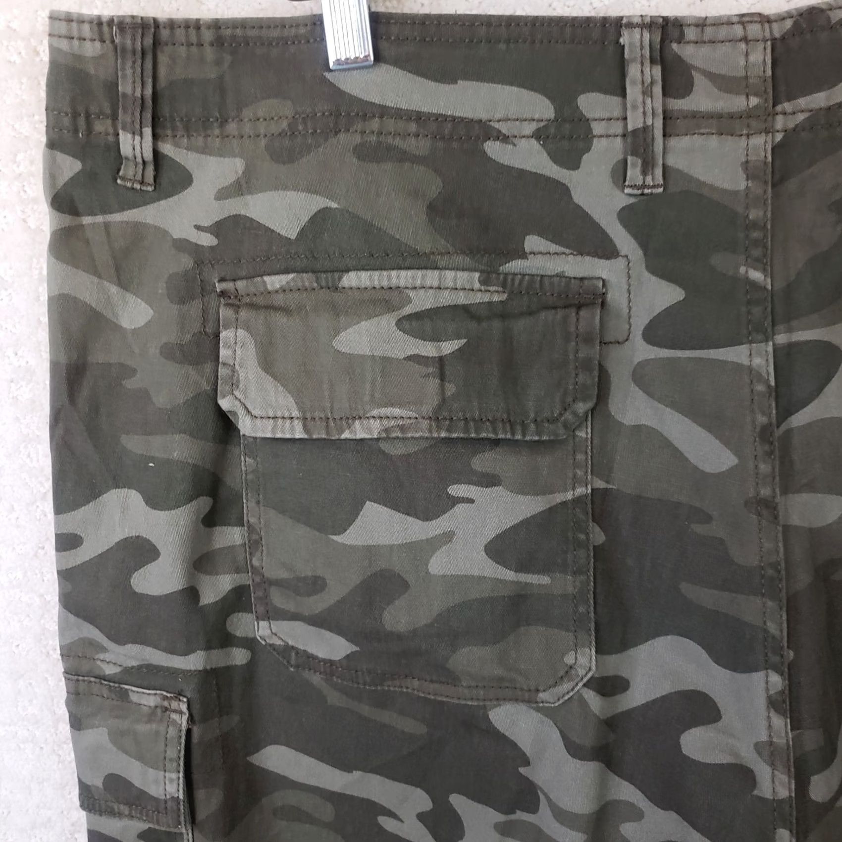 George George Cargo Camo Shorts Men's Size 44x10 Green Camo NWT Size US 44 / EU 60 - 6 Thumbnail