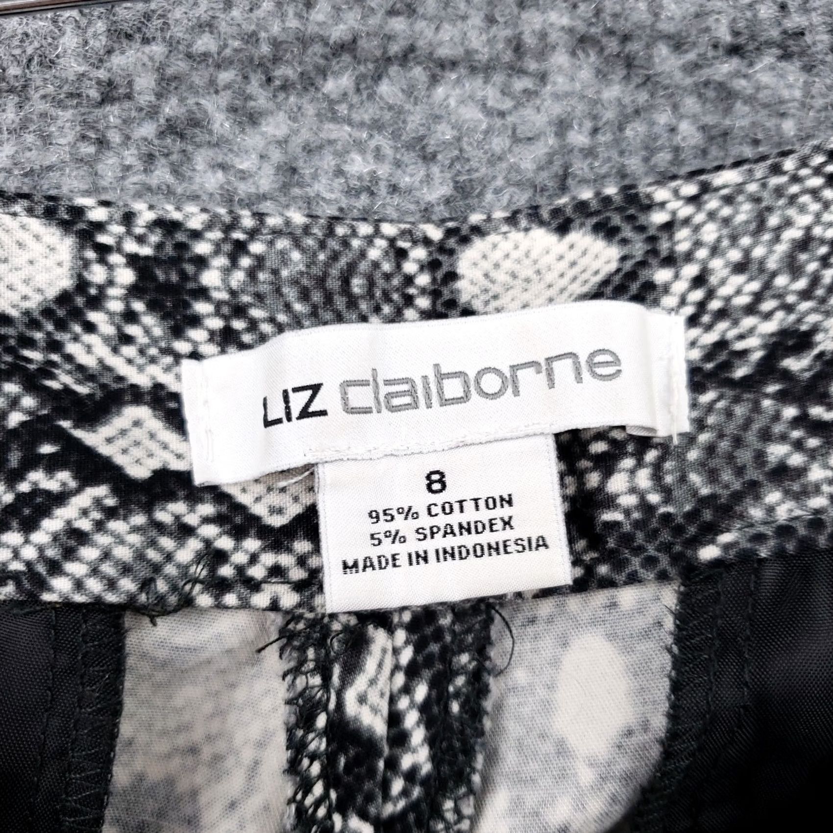 Liz Claiborne Liz Claiborne Womens Pants 8 Gray Black Crop Straight Snakeskin Casual Mid-Rise Size 30" / US 8 / IT 44 - 3 Thumbnail