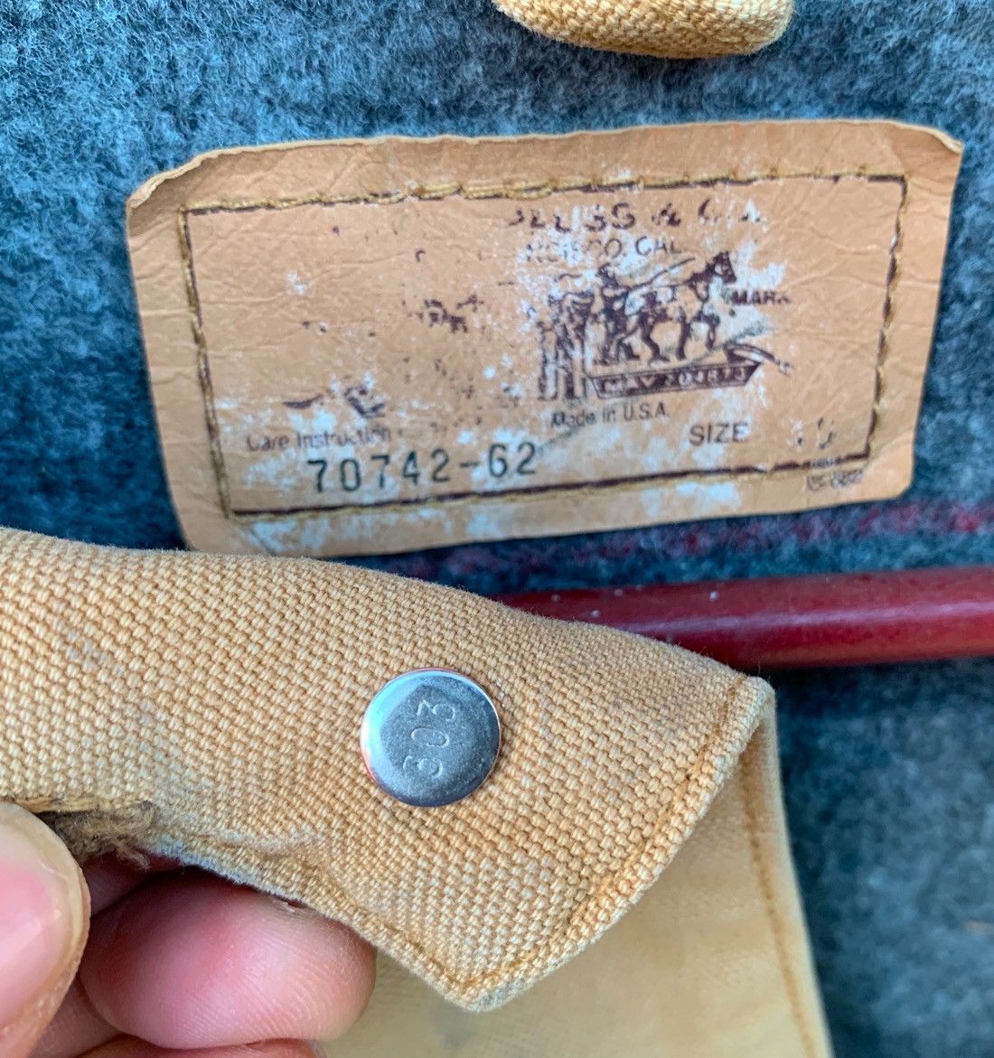 Levi's VINTAGE LEVIS USA 70742-62 DUCK CANVAS CHORE JACKET BLANKET Size US XL / EU 56 / 4 - 17 Thumbnail