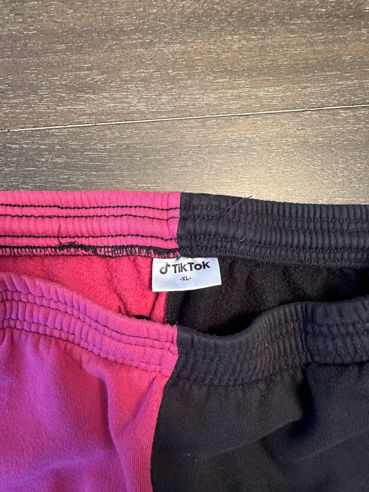 Other TikTok Sweatpants Two Tone Pink and Black Size 34" / US 12 / IT 48 - 2 Thumbnail