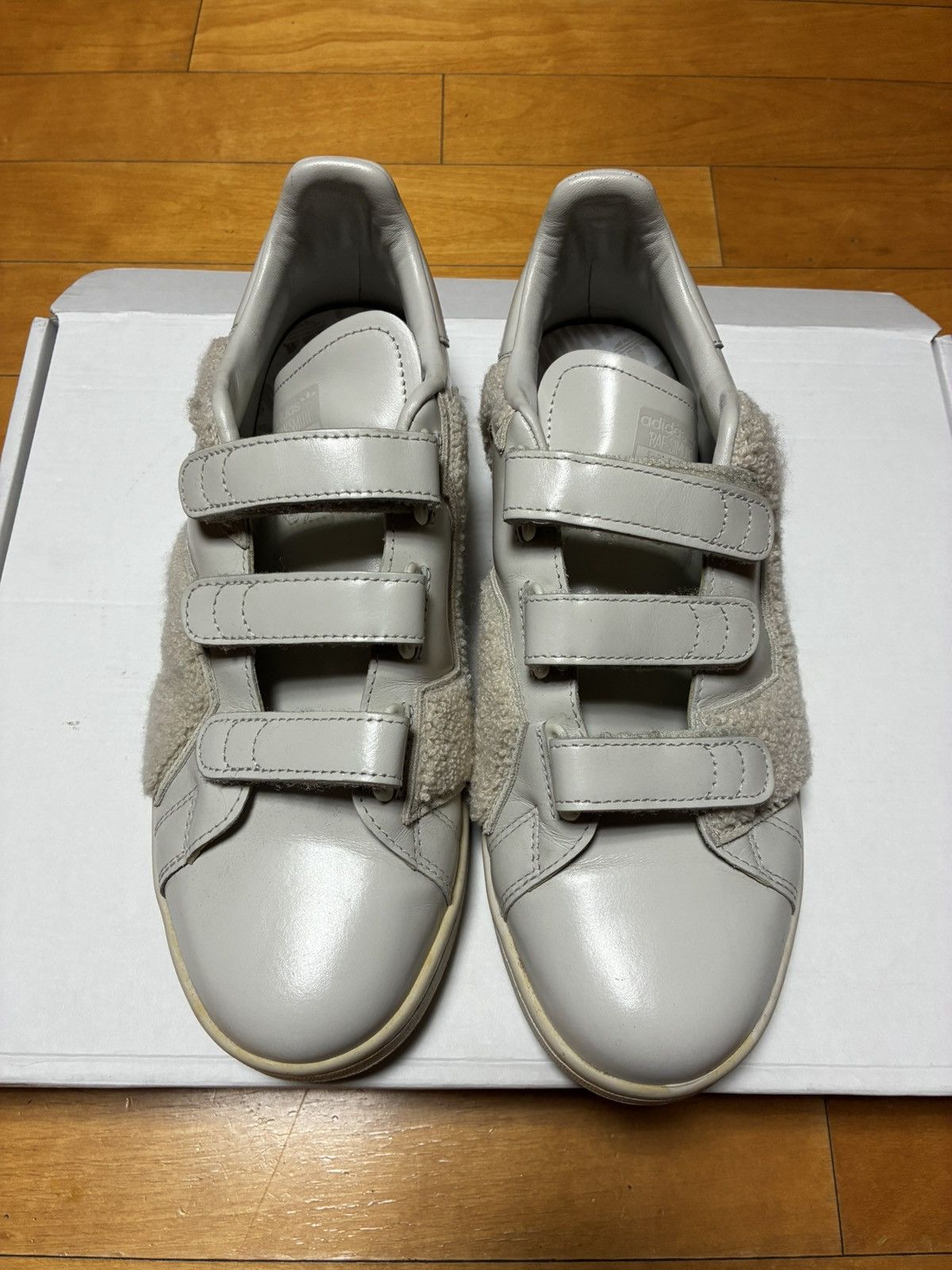 Adidas × Raf Simons (275,9.5) Raf Simon x Adidas stansmith comfort badge Size US 9.5 / EU 42-43 - 1 Thumbnail