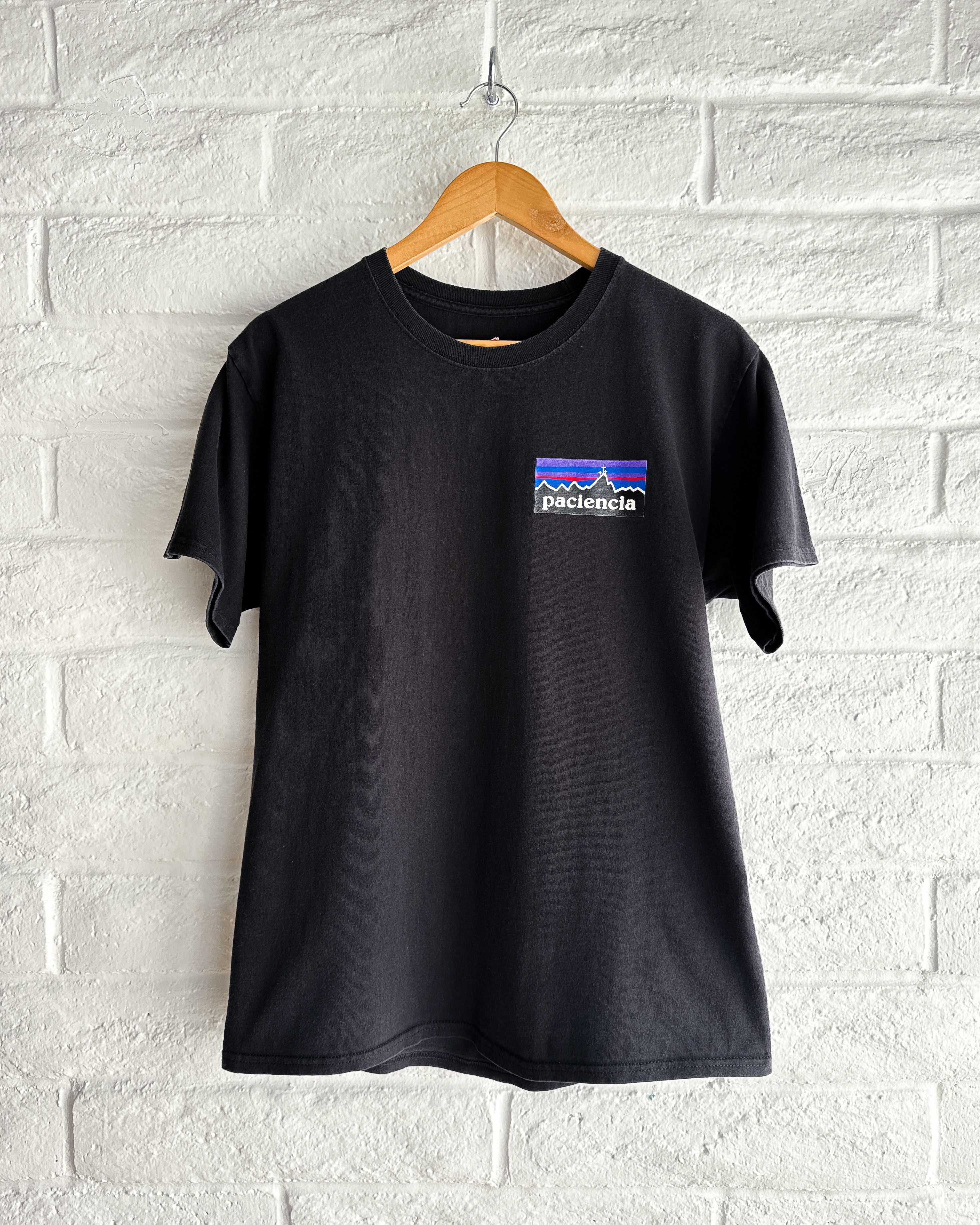 Vintage Catholic Retreat T Shirt Black Men's M Exodus 14:14 Size US M / EU 48-50 / 2 - 2 Thumbnail