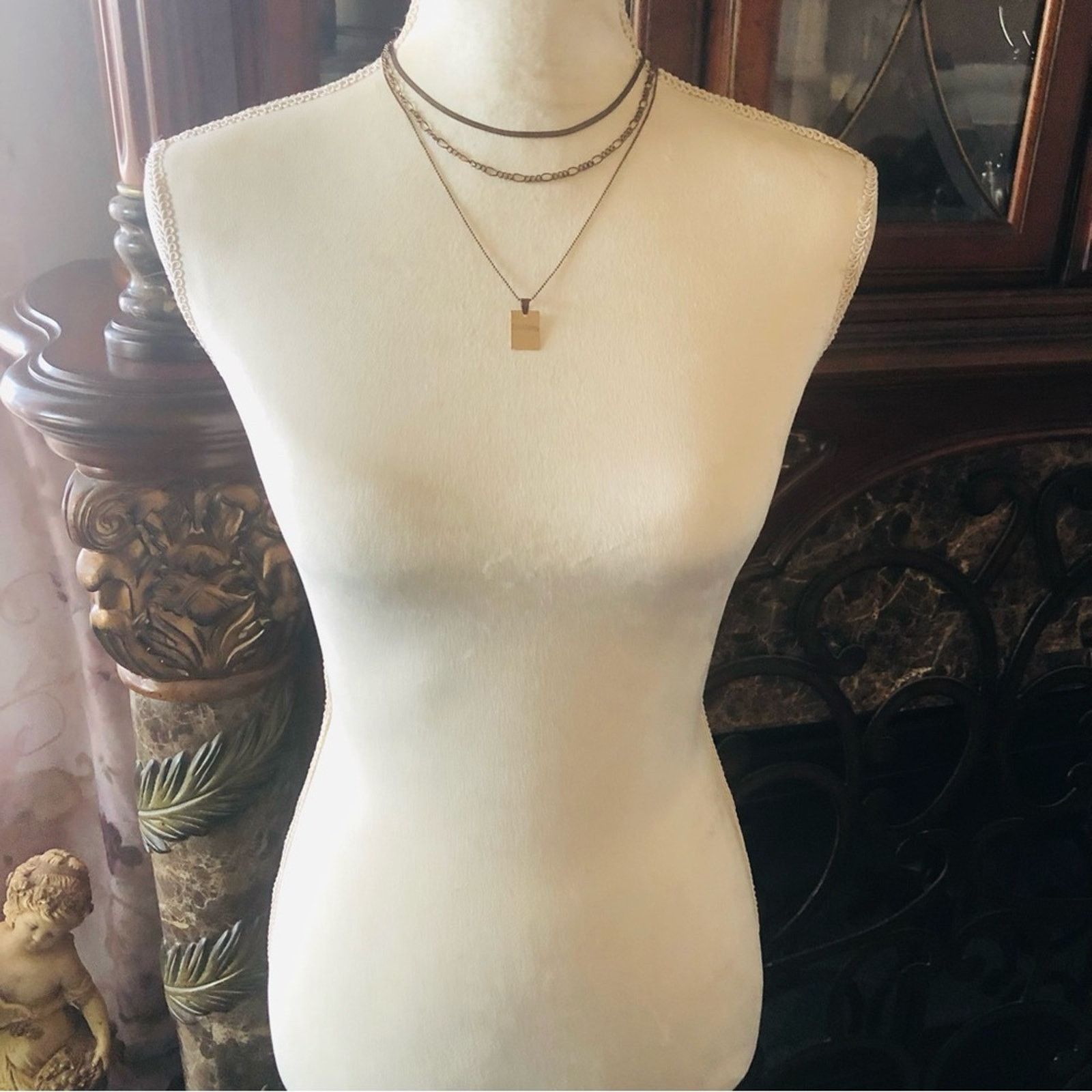 Vintage Vintage triple strand brass chain necklace Size ONE SIZE - 6 Thumbnail