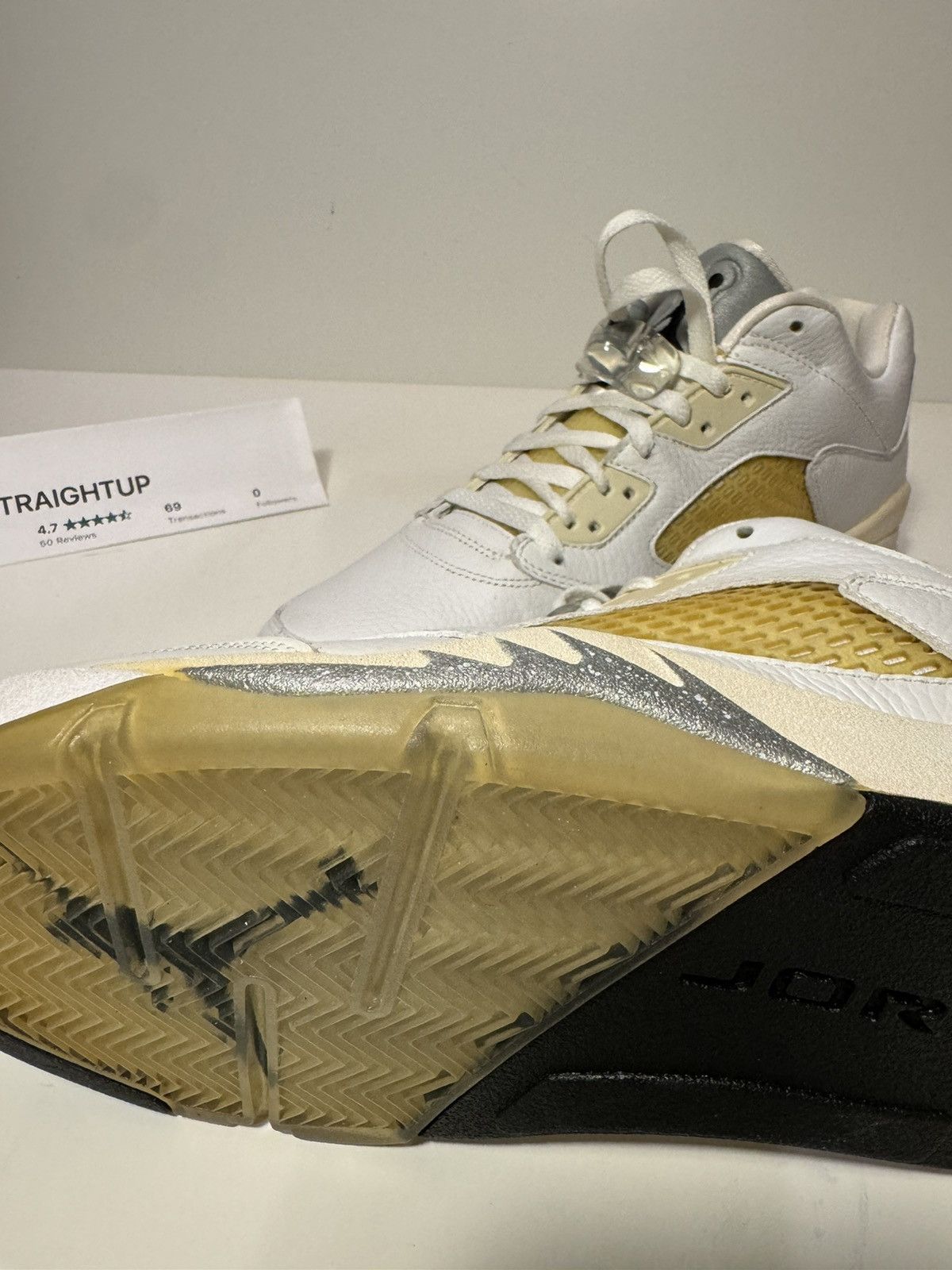 Jordan Brand Nike Jordan Retro 5 White Low Size US 12 / EU 45 - 12 Thumbnail