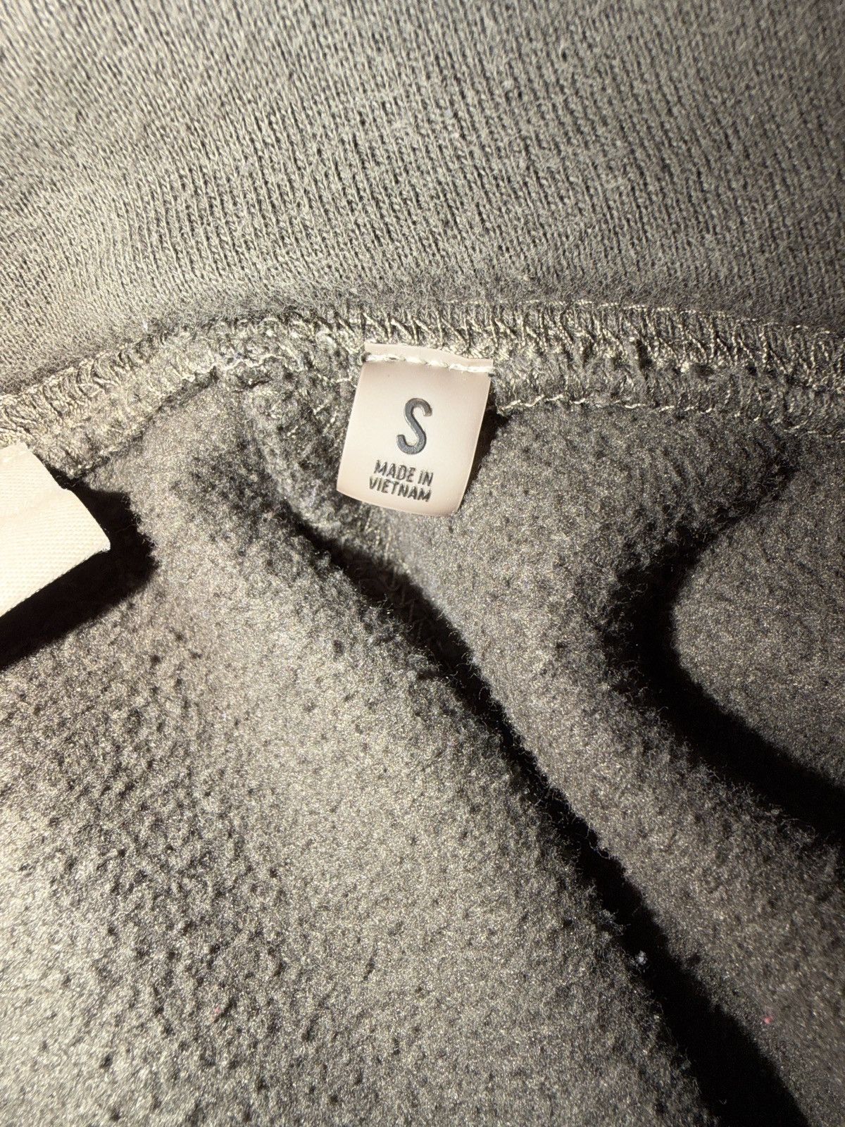 Essentials Fear of God Essentials Hoodie ‘Off Black’ Size US S / EU 44-46 / 1 - 6 Thumbnail