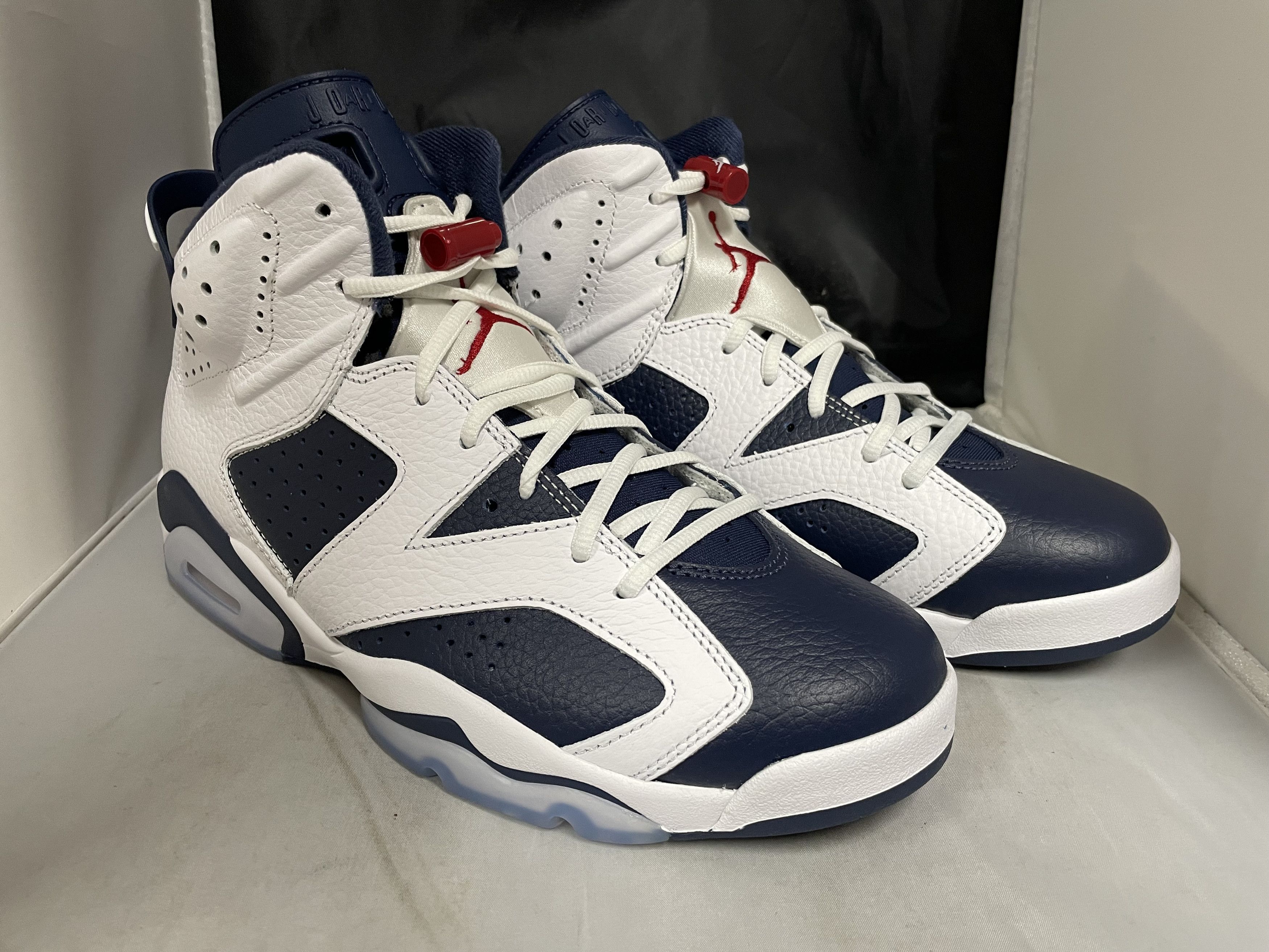 Jordan Brand Air Jordan 6 Retro 'White/Varsity Red' CT8529 164 Size US 7 / EU 40 - 5 Thumbnail