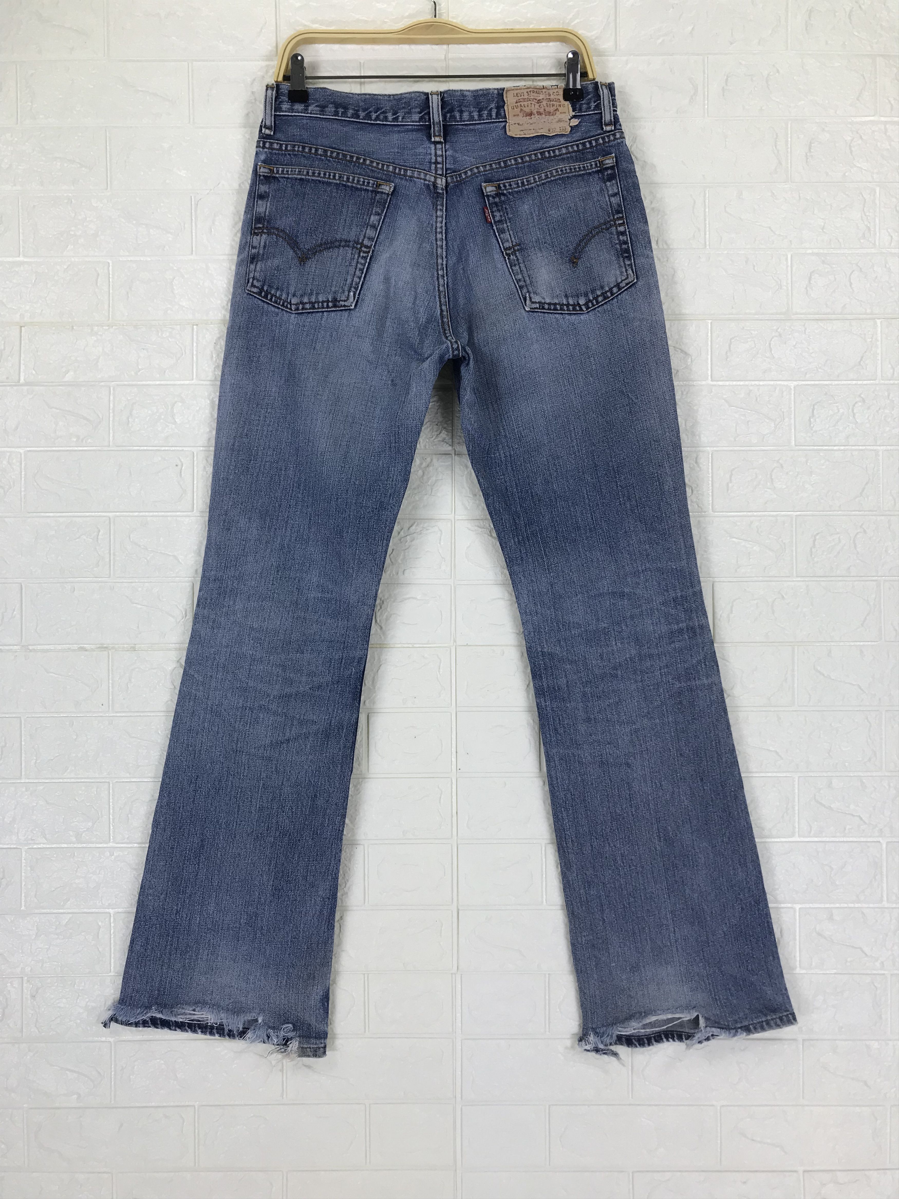 Levi's Vintage Levi's 517 Flare Jeans Distressed Denim Size US 32 / EU 48 - 5 Thumbnail