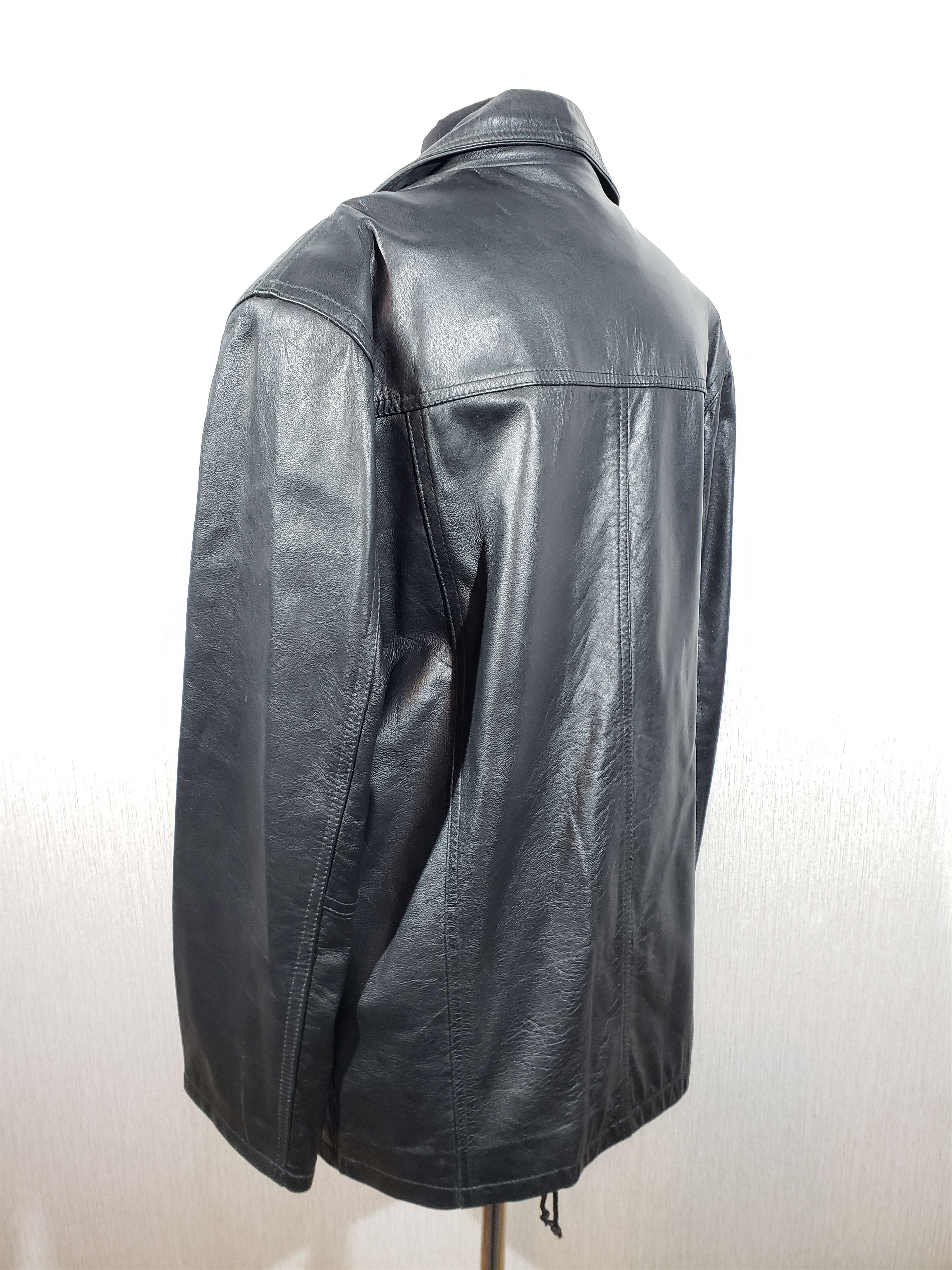 Uniqlo Black men's jacket made of genuine leather. Size US L / EU 52-54 / 3 - 6 Thumbnail