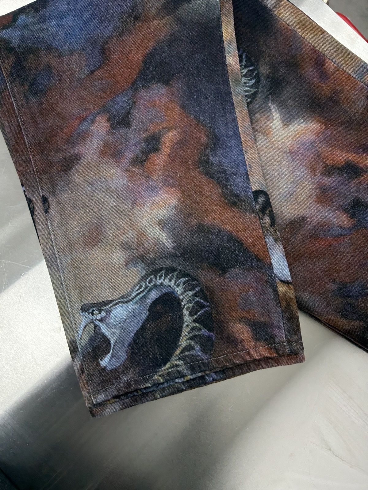 Supreme Supreme FRAZETTA loose fit jeans Size US 30 / EU 46 - 11 Thumbnail
